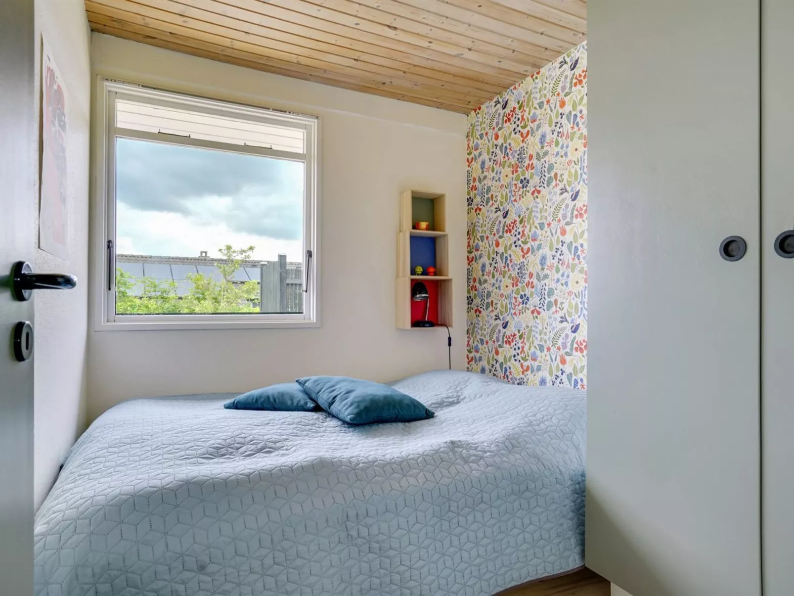 "Stiane" - 100m to the fjord-Binnen