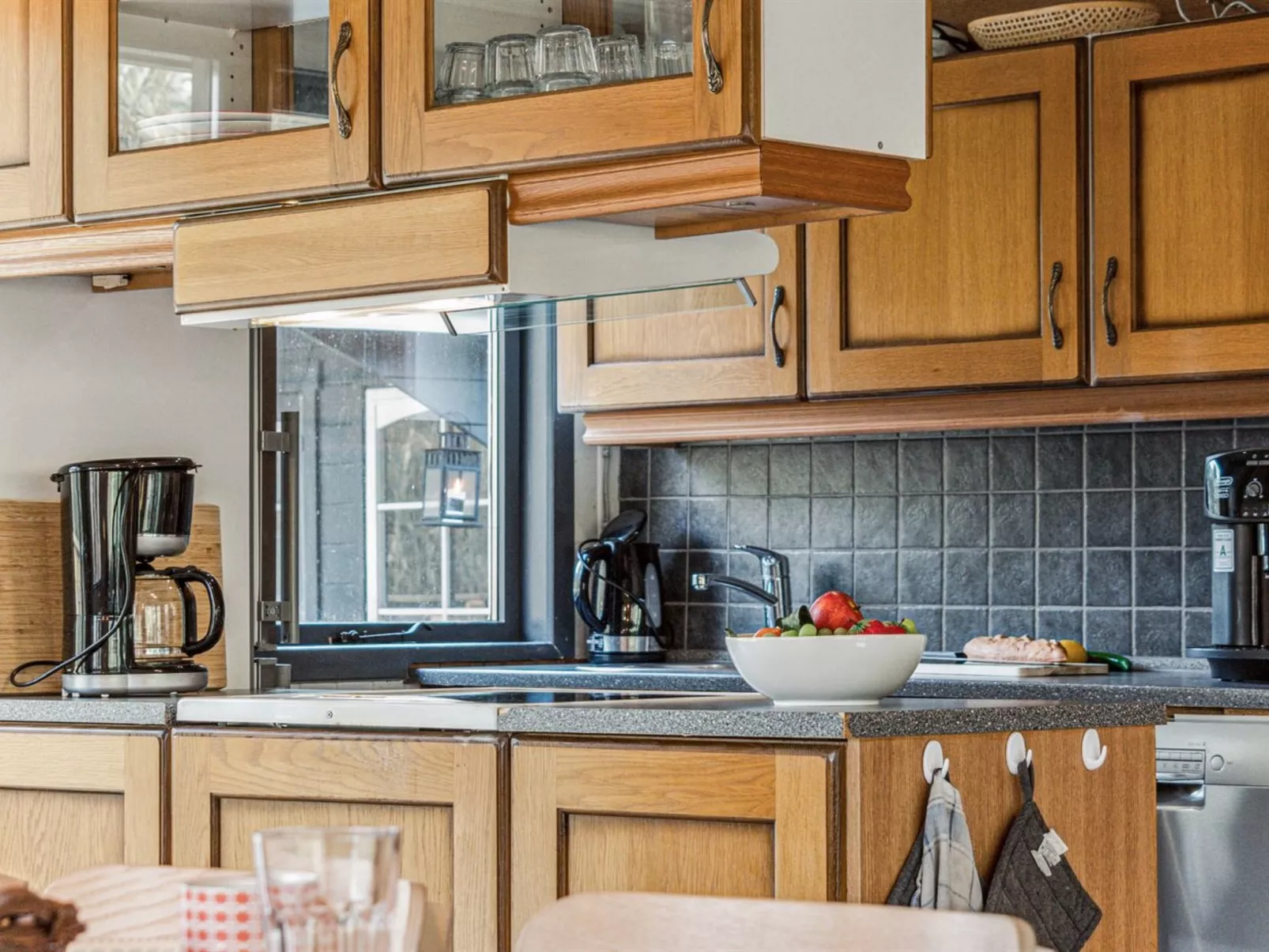 "Ulfiat" - 2km from the sea-Binnen