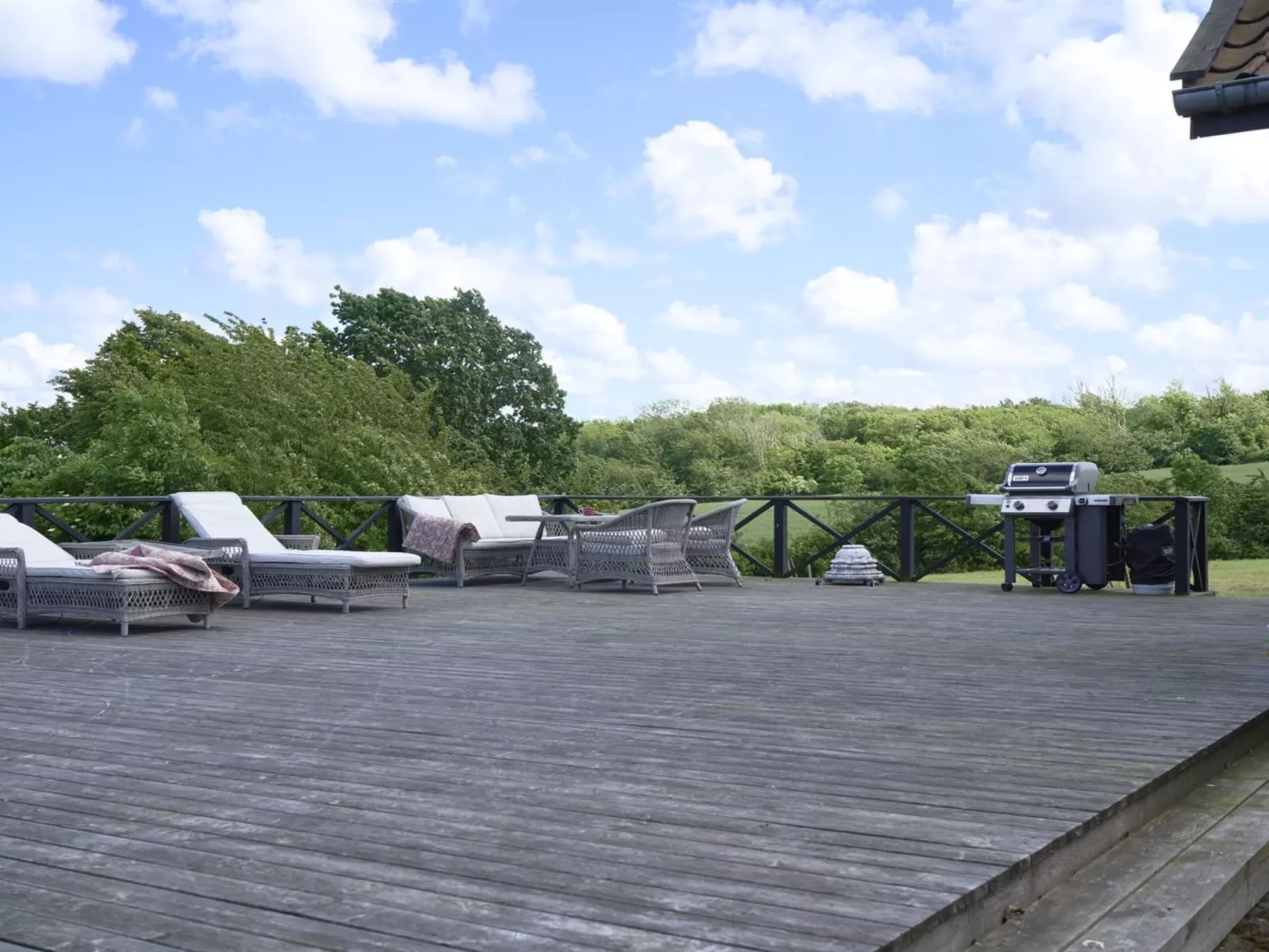 "Merrit" - 250m from the sea-Buiten