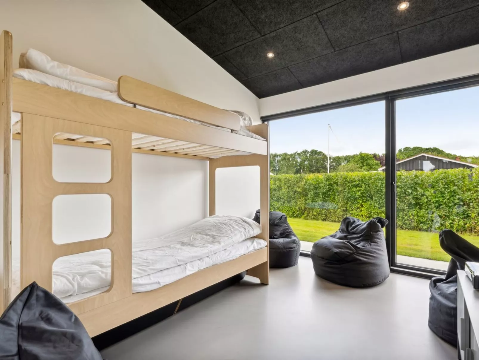 "Filimena" - 250m from the sea-Binnen