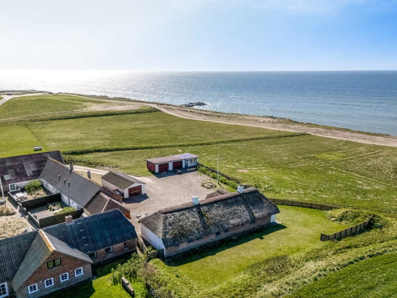 "Vili" - 100m from the sea-Buiten