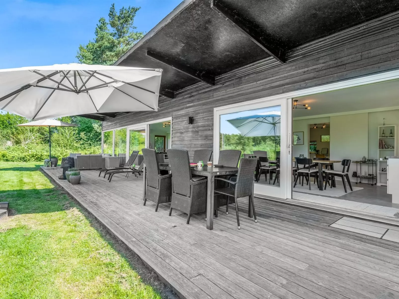 "Nielsigne" - 1.3km from the sea-Buiten