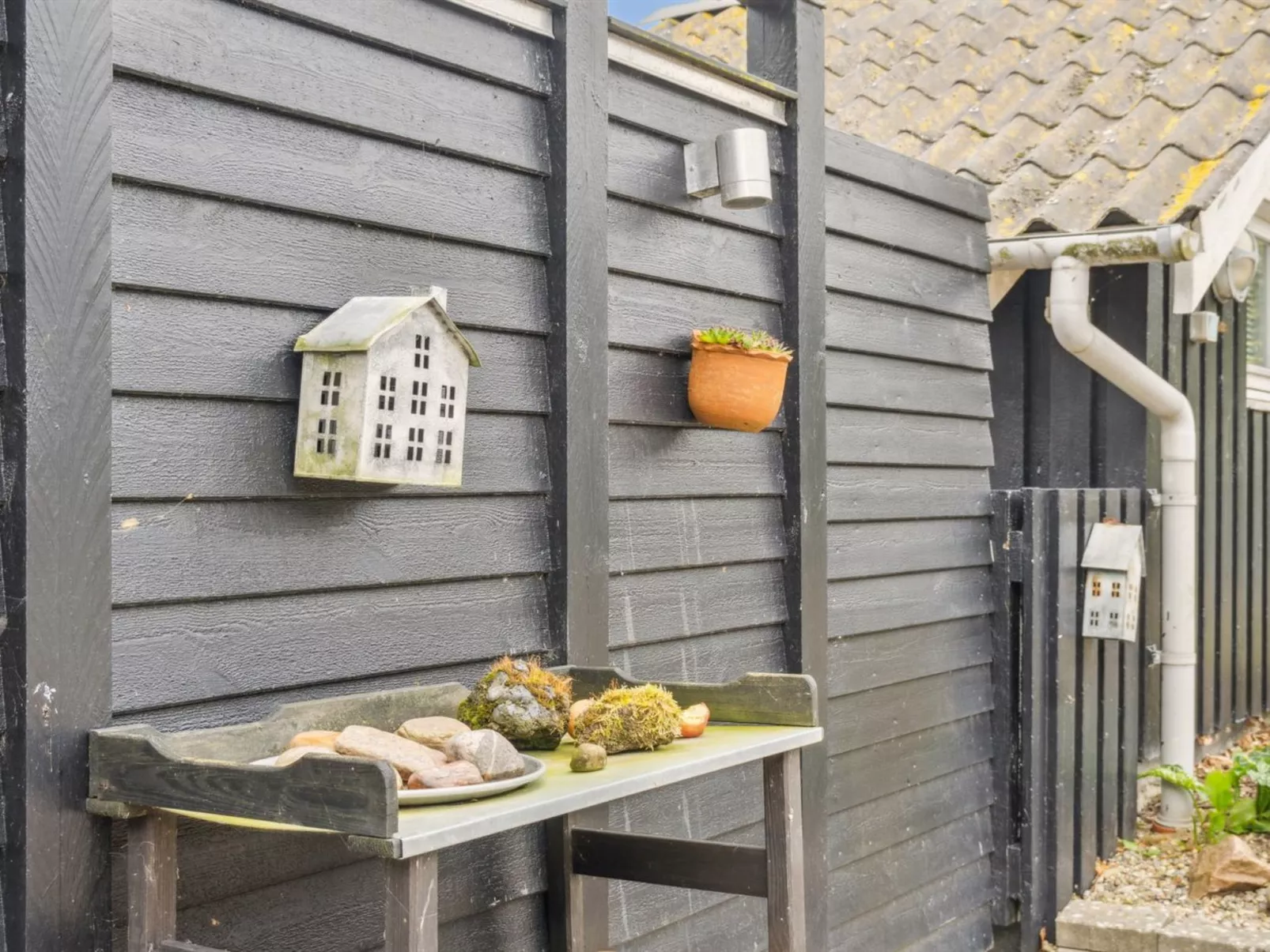 "Yngvy" - 500m from the sea-Buiten