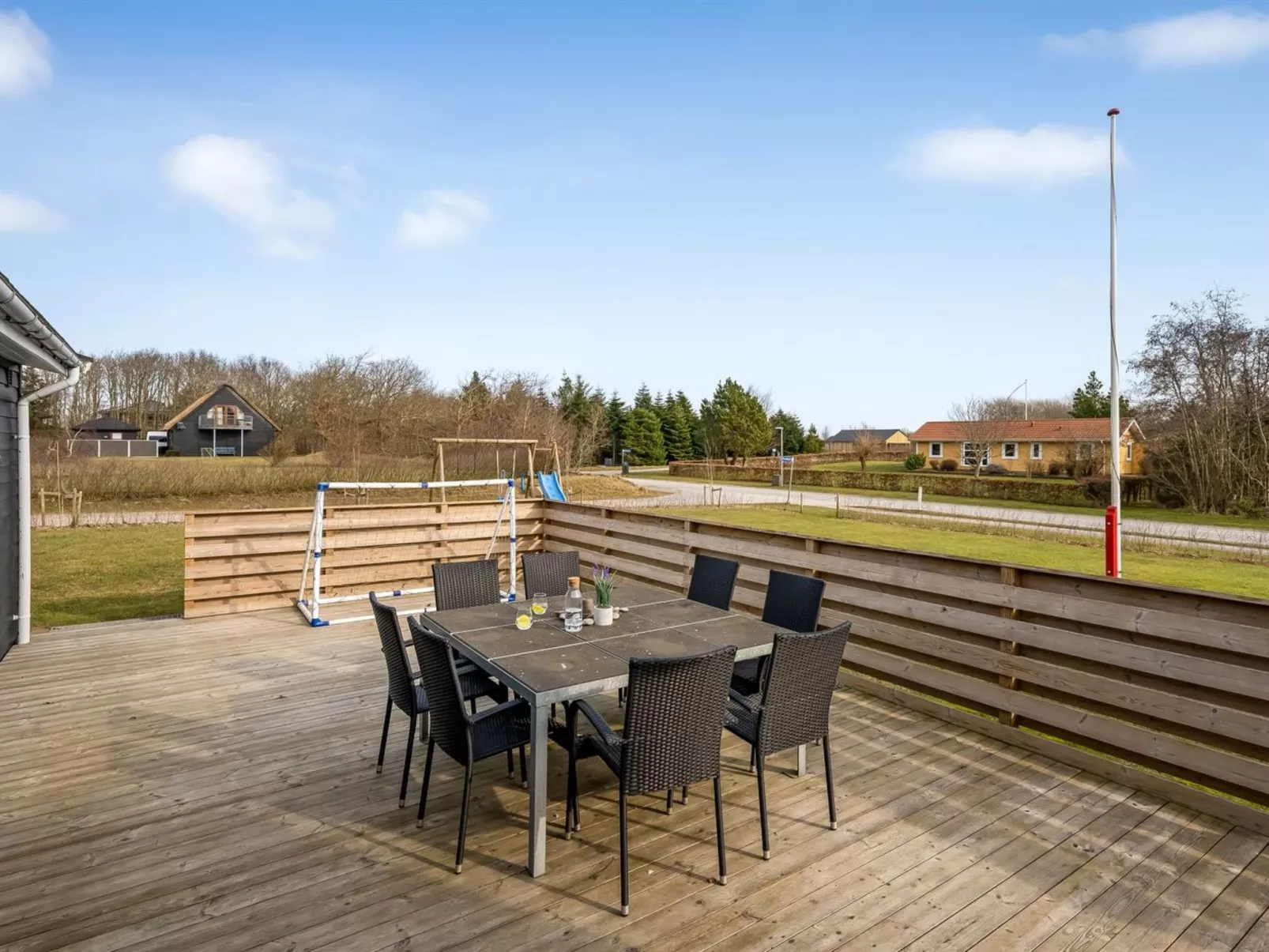 "Amine" - 300m to the fjord