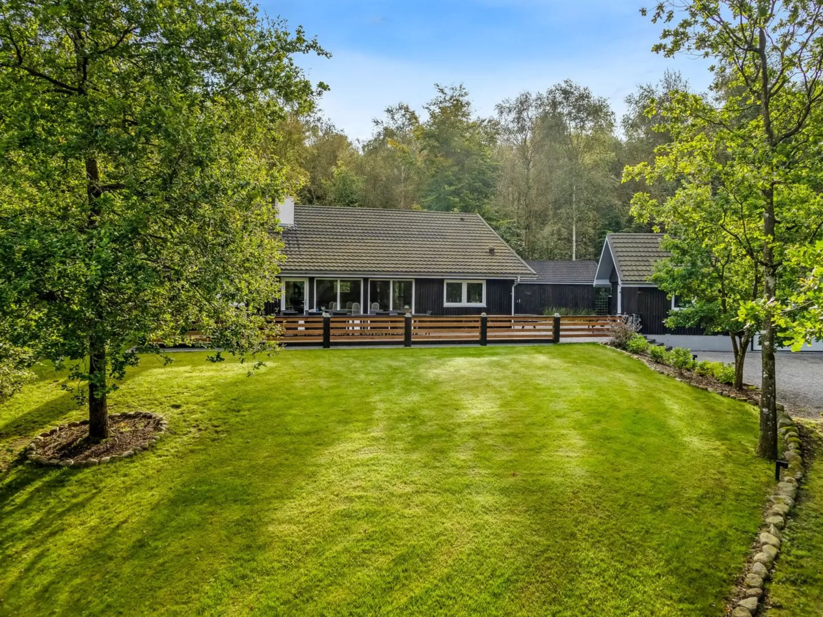 "Vicente" - 14km to the fjord-Buiten