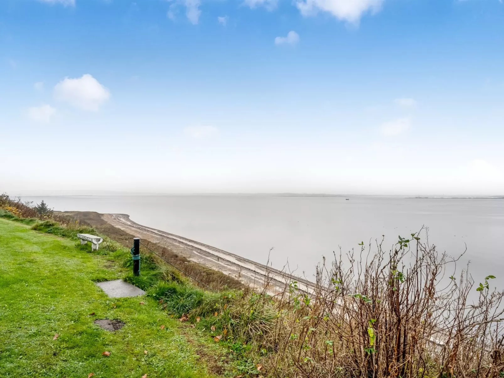 "Næwe" - 10m to the fjord-Buiten