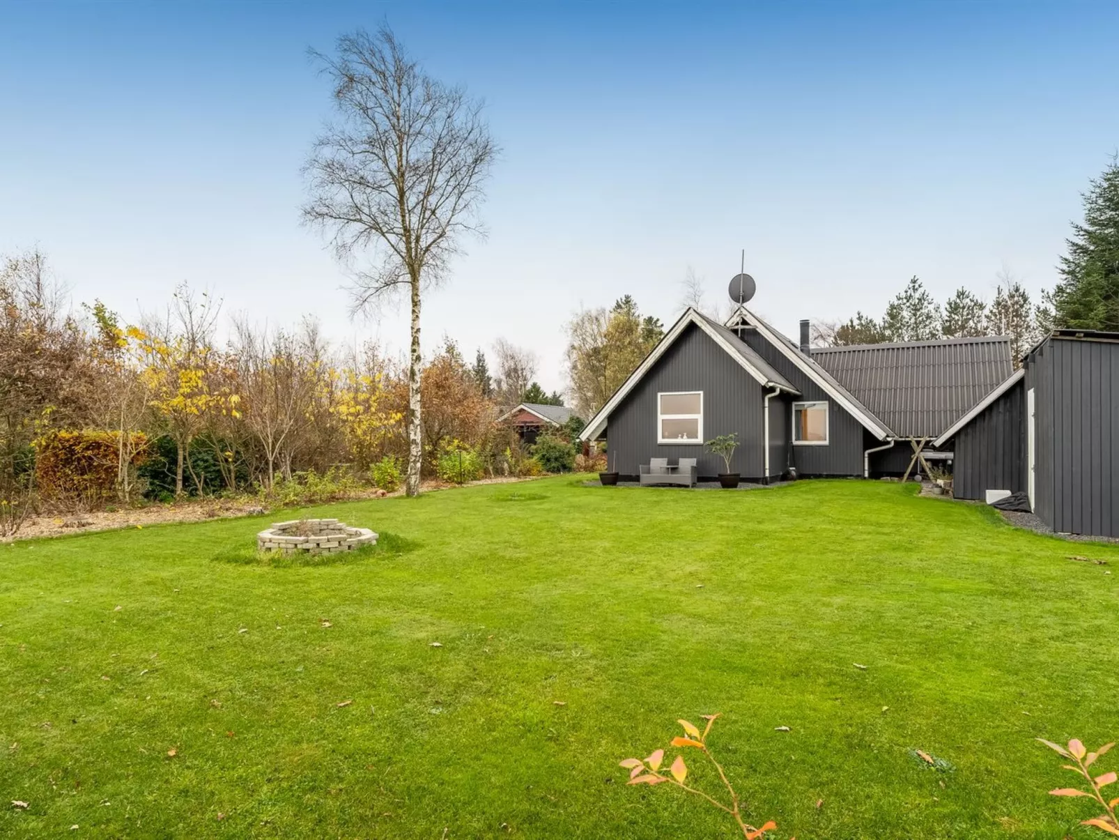 "Adisl" - 600m to the fjord-Buiten