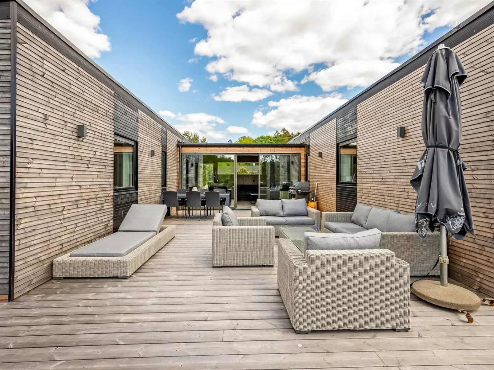 "Danske" - 6.8km from the sea-Buiten