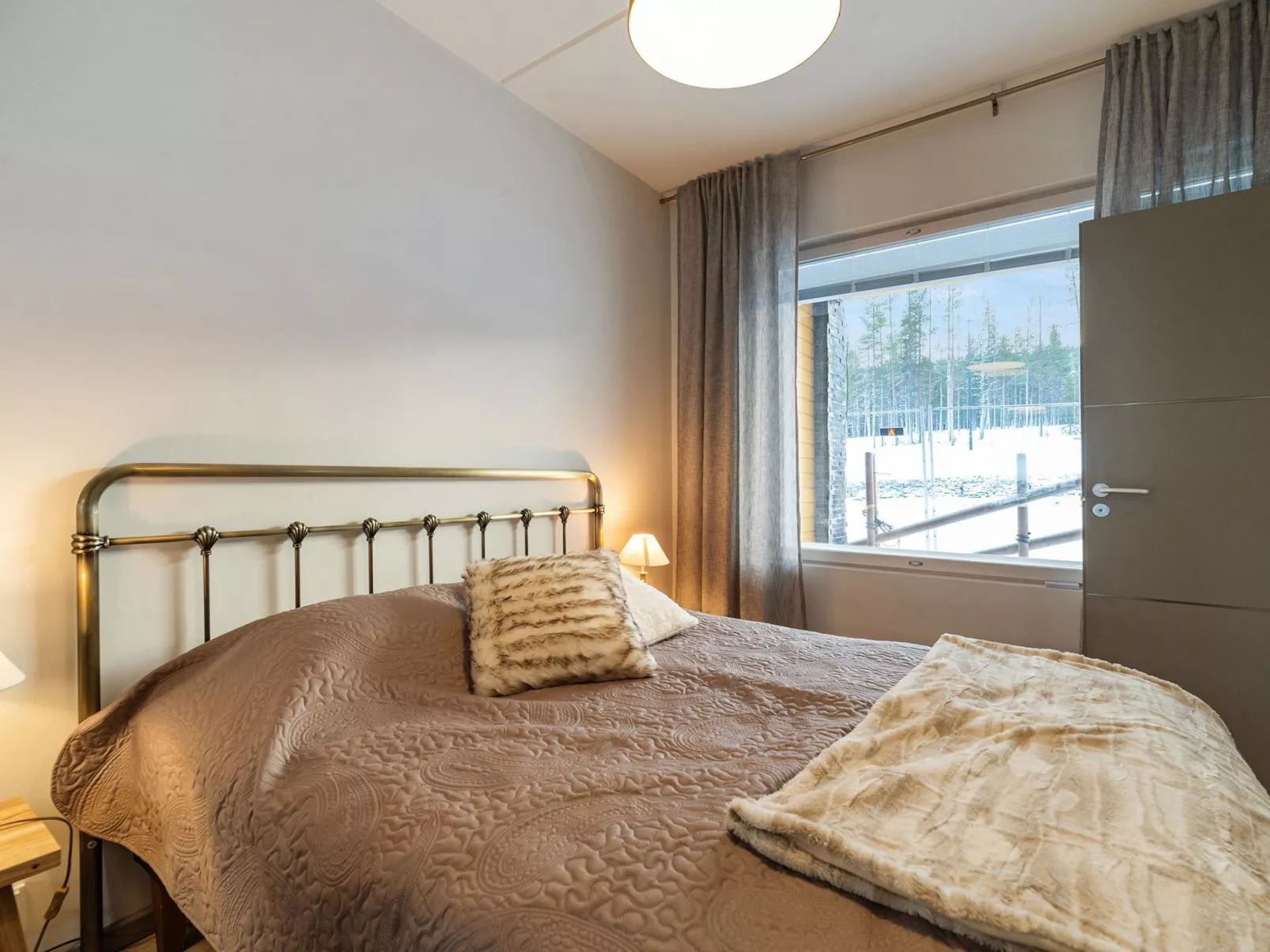 Tunturinlaita c2 - Binnen