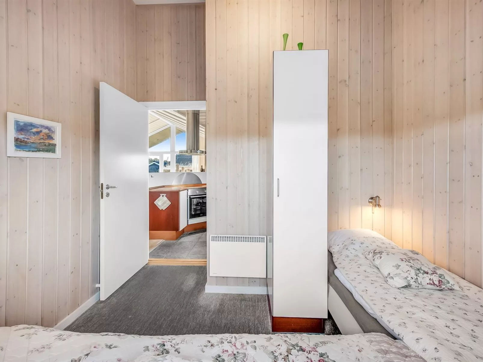 "Asgard" - 800m to the fjord-Binnen