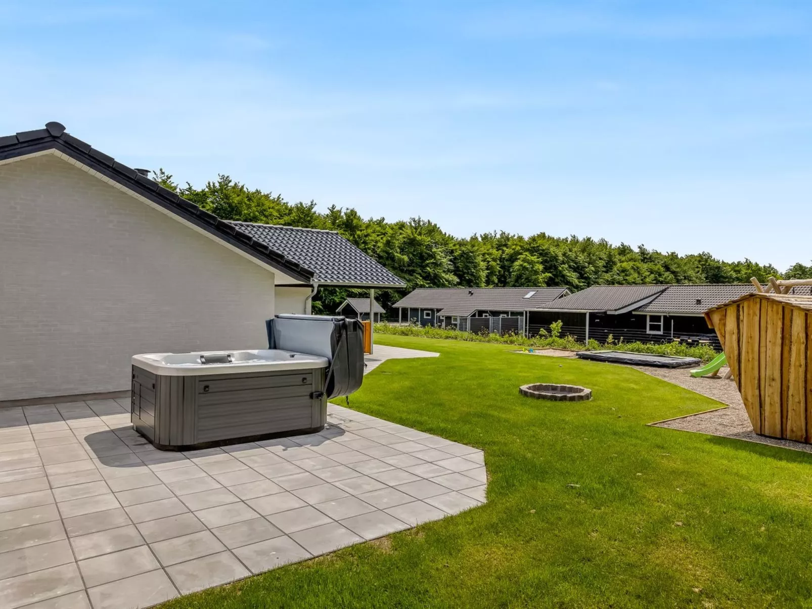 "Alvira" - 30km from the sea-Binnen