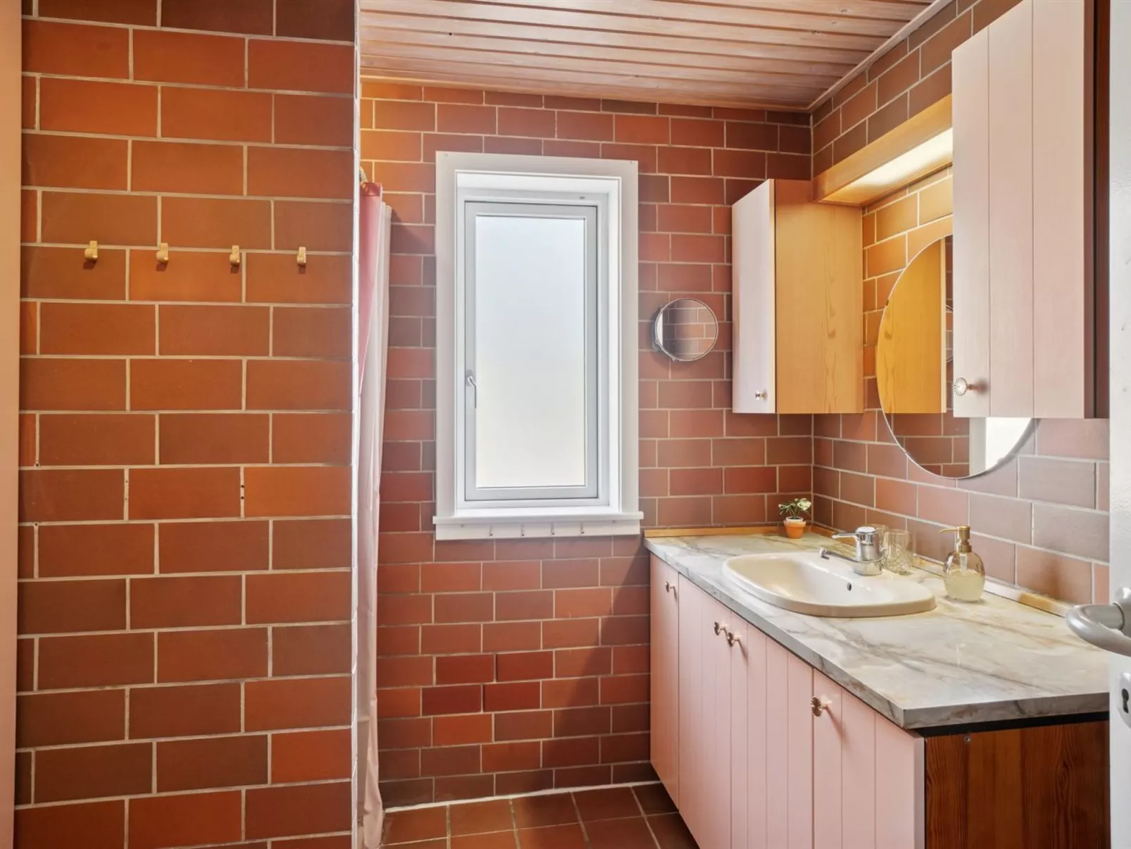 "Taja" - 170m from the sea-Binnen