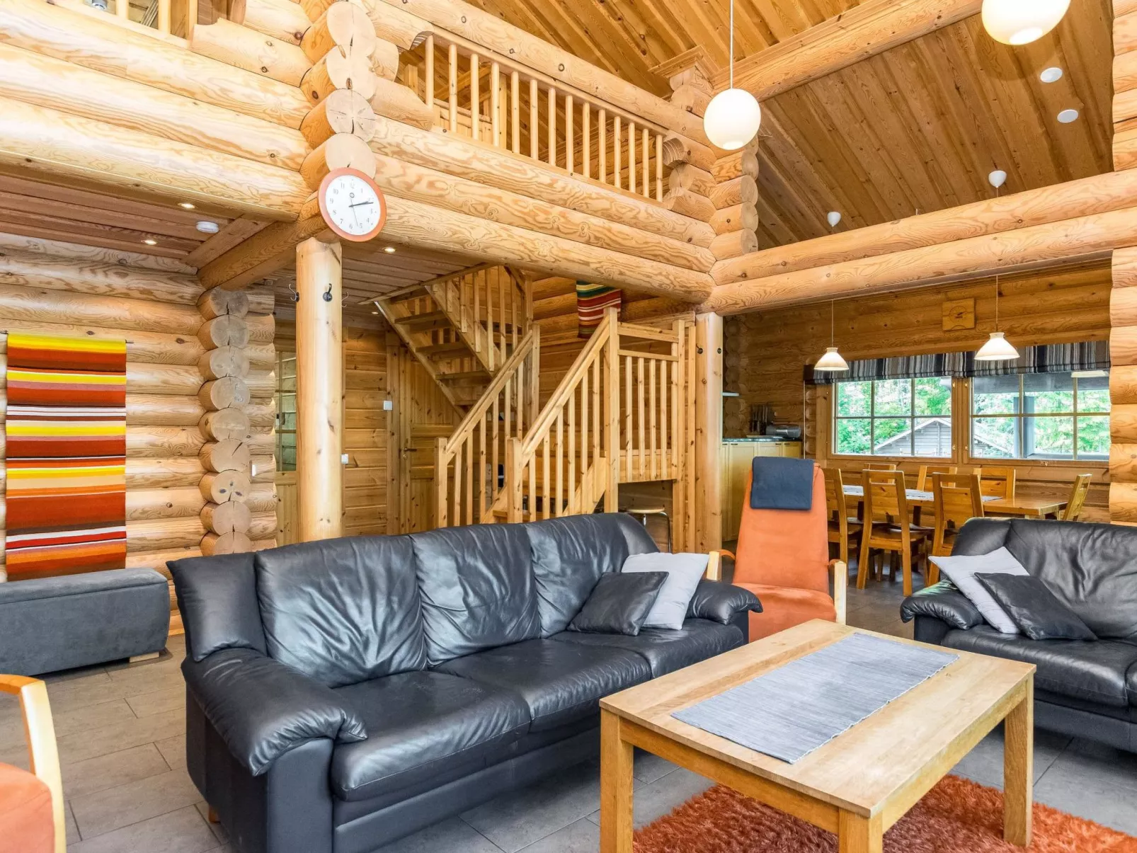 Villa kotikoivu-Binnen