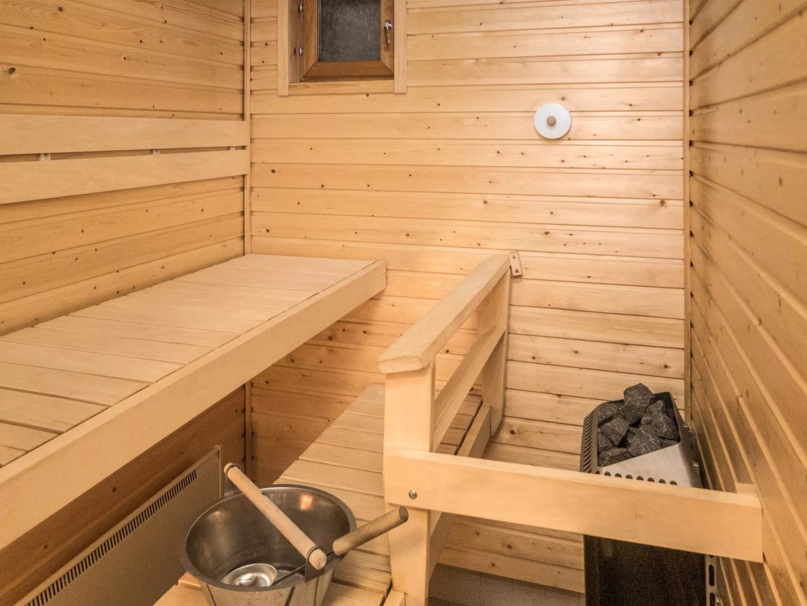 Karhunvartijan linna a3-Binnen