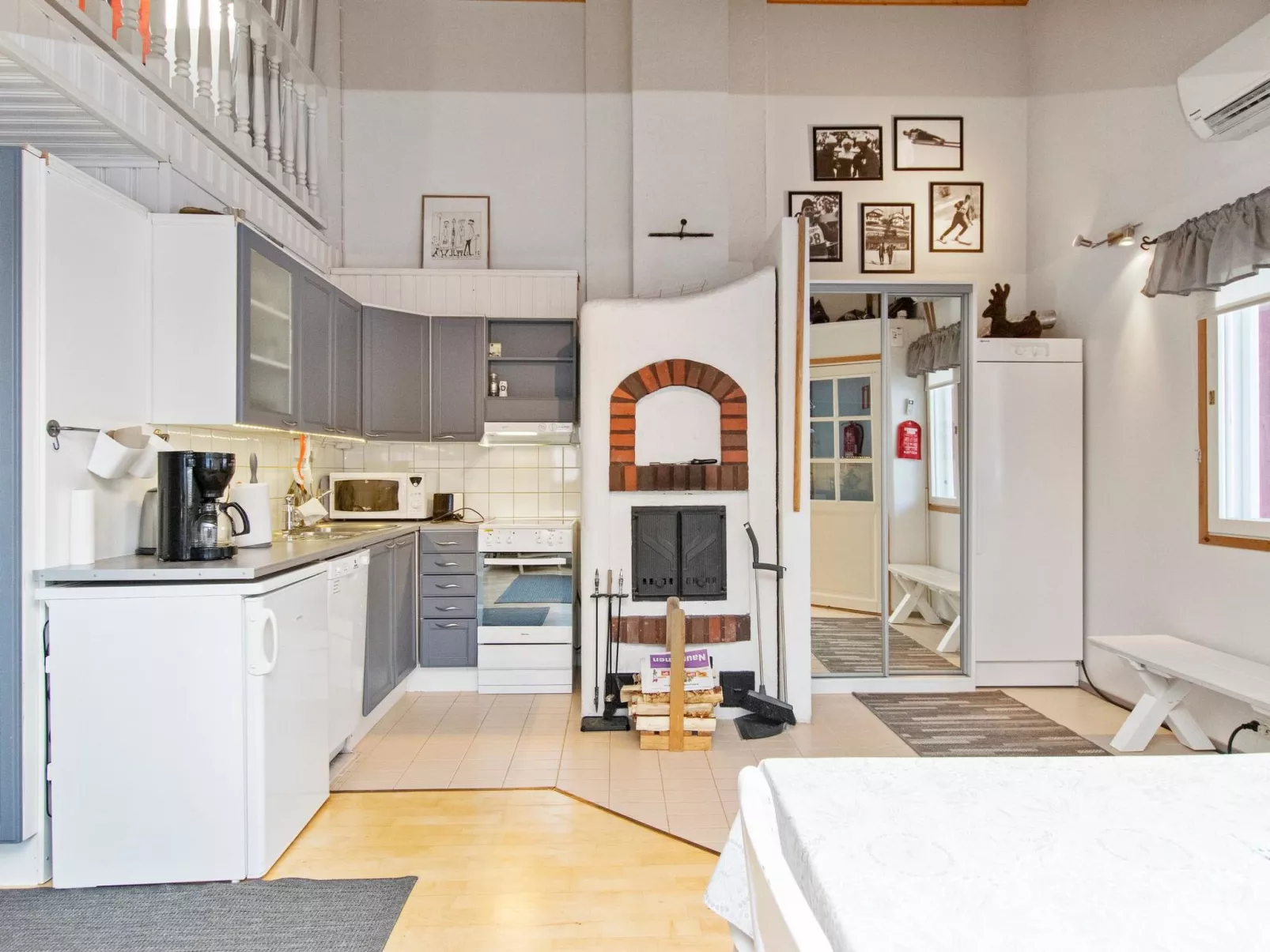 Hallantytär b3 paritalo-Binnen