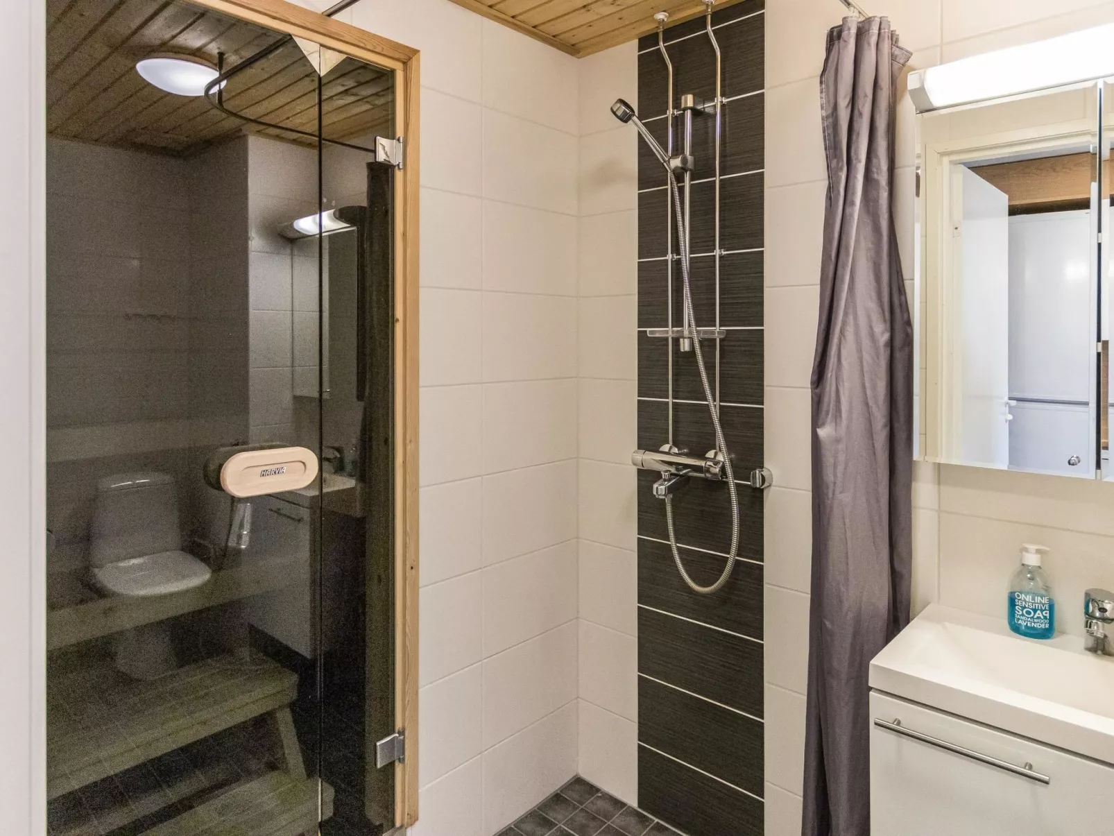 Hiihtäjäntie 1 as 3-Binnen