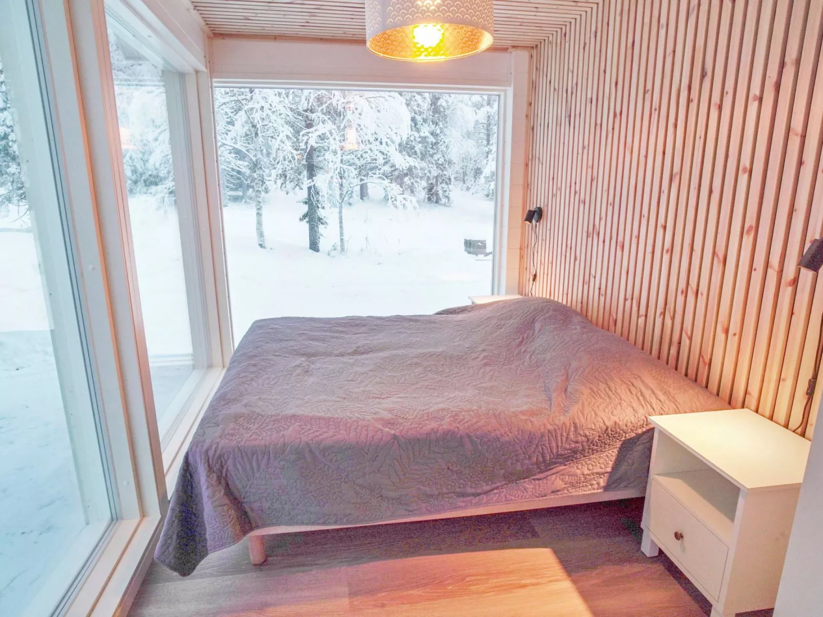 Iso-karpalo b-Binnen