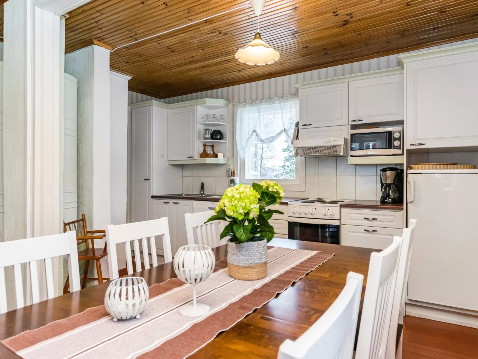 Wanha karminranta-Binnen