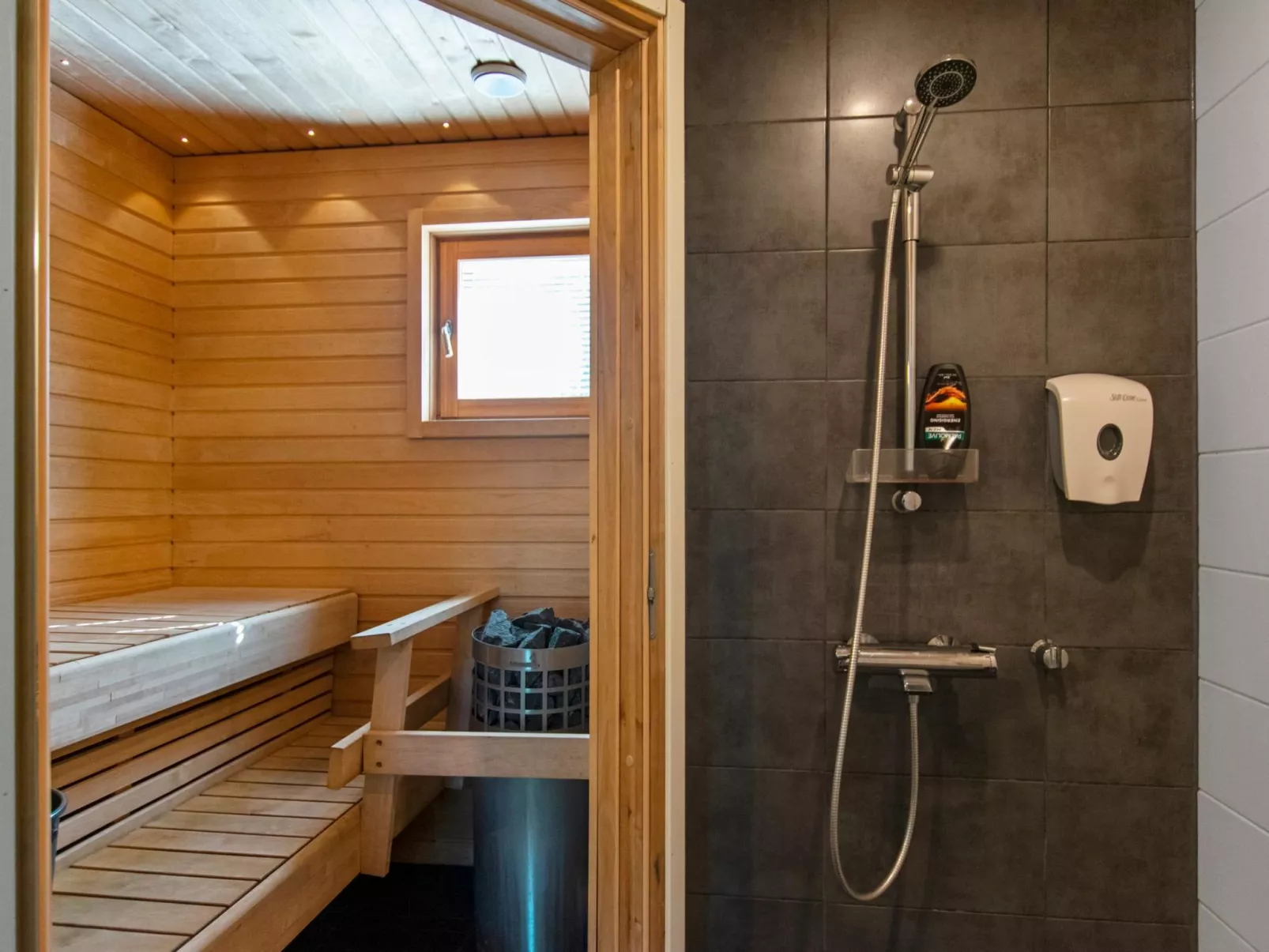 Himoksen keiju 2-Binnen