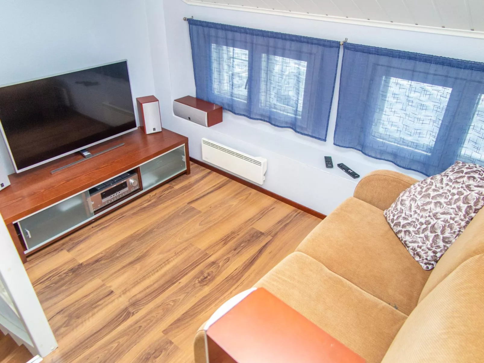 Tahkonkallio 34 a-Binnen