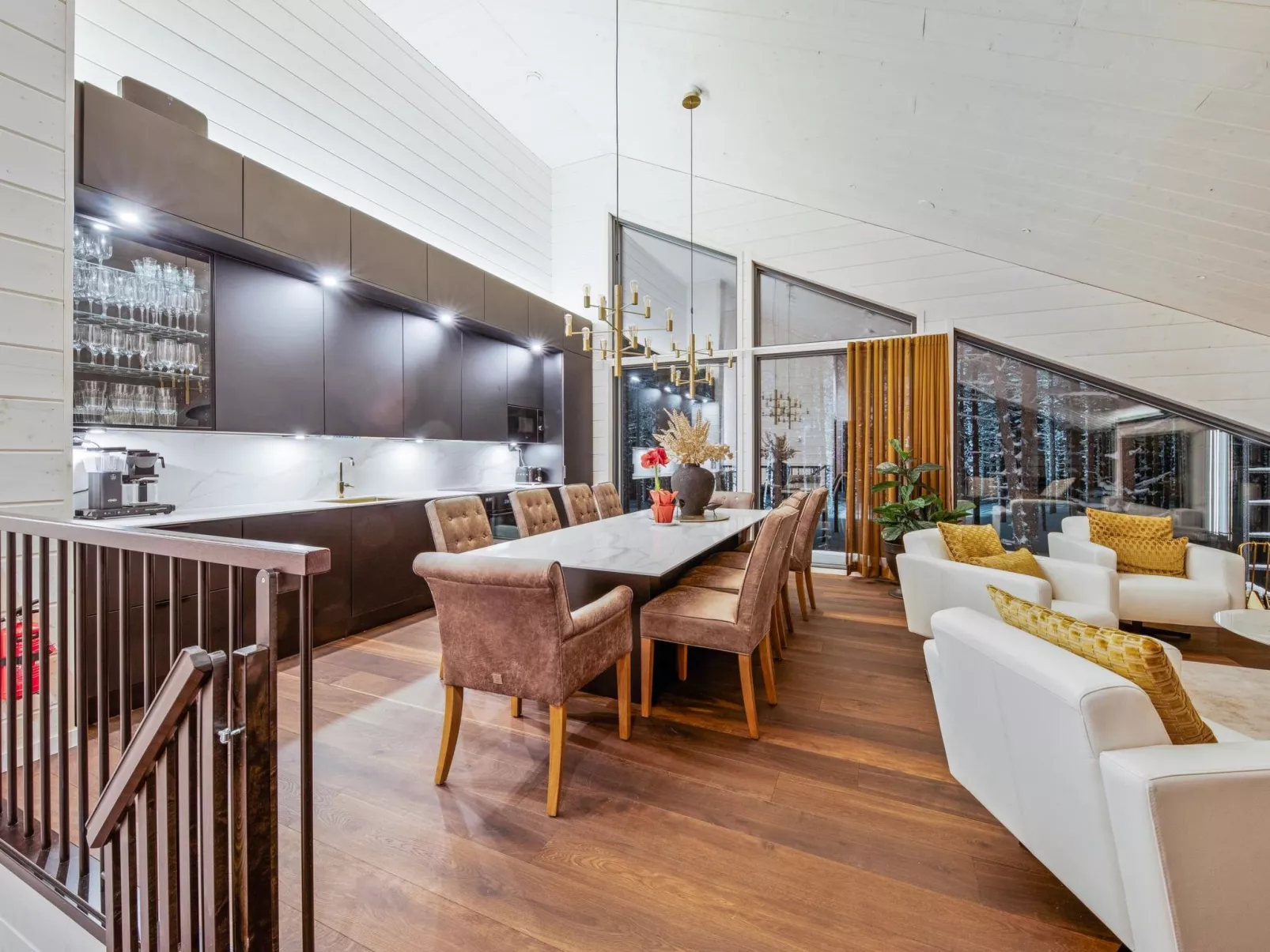 Levi star west a-Binnen