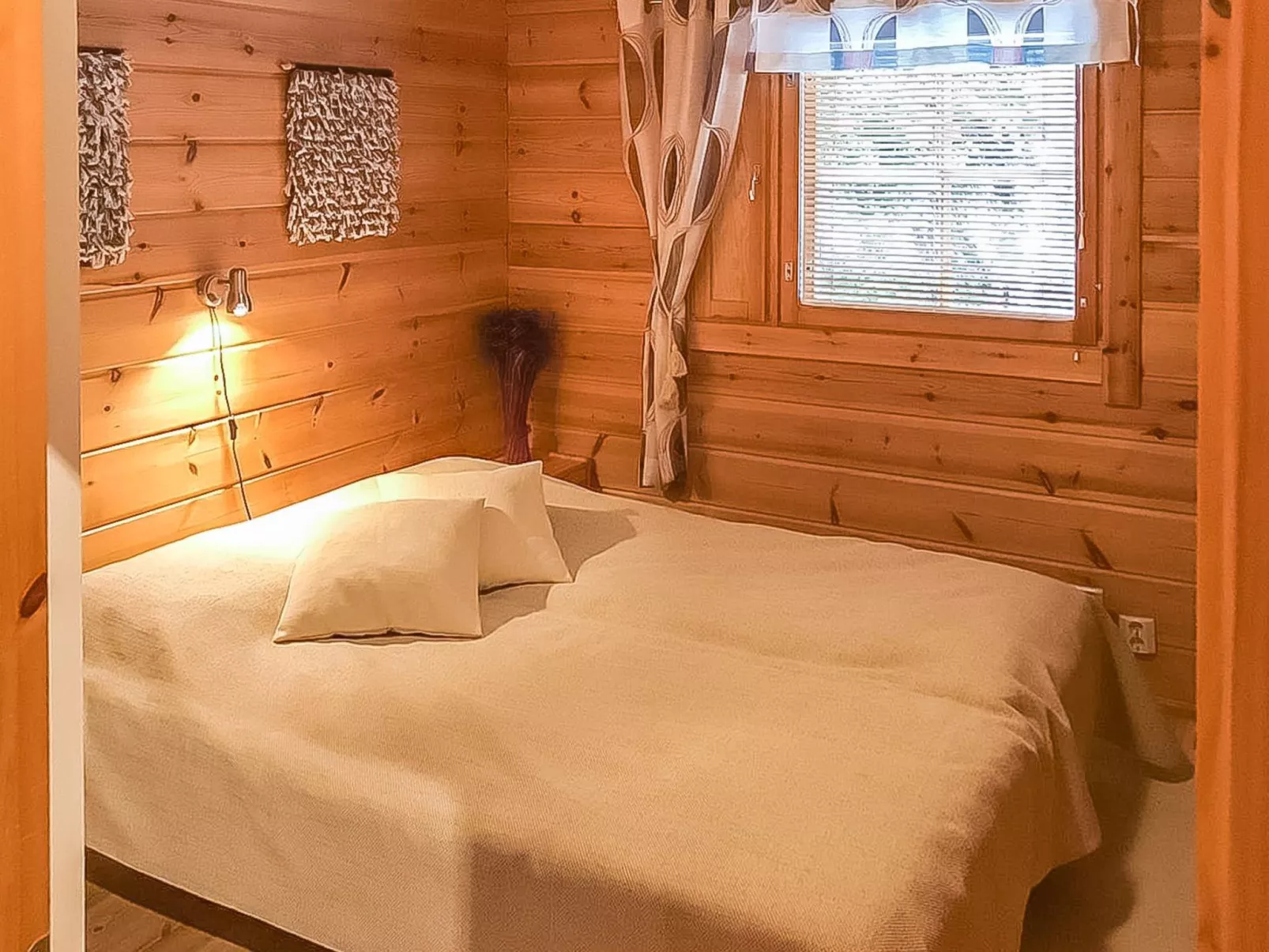 Metsä-vuosseli rukalumous-Binnen