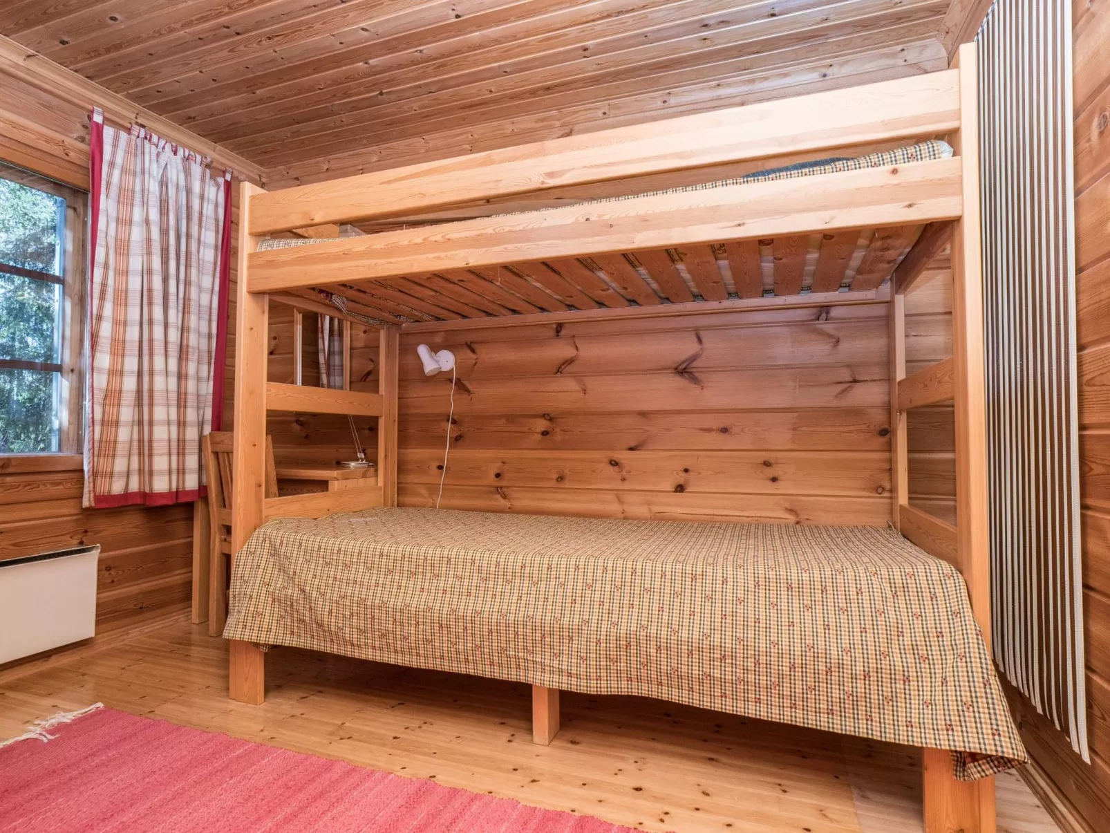 Uolevintie 39a-Binnen