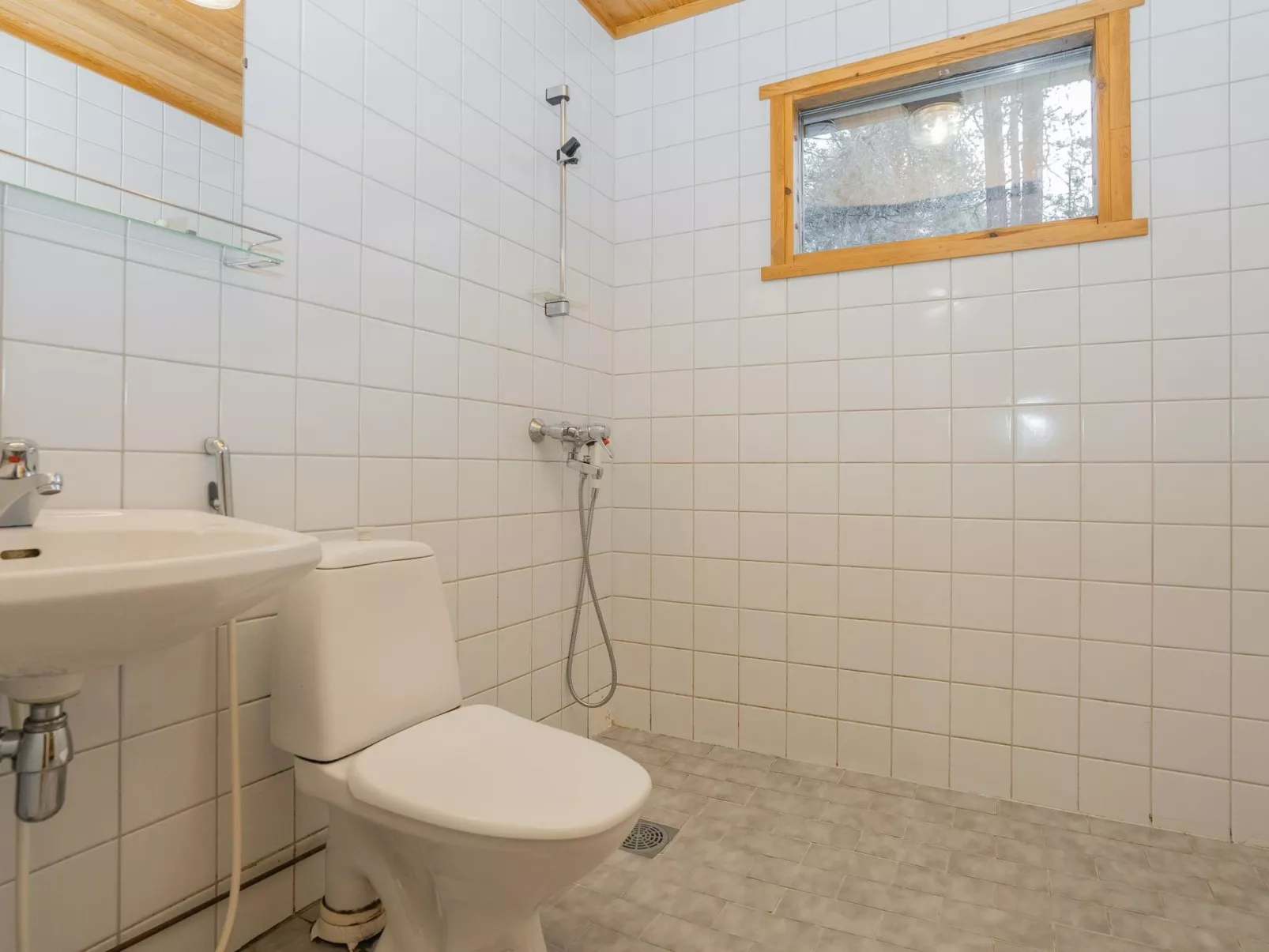 Viipusjärvi 12-Binnen