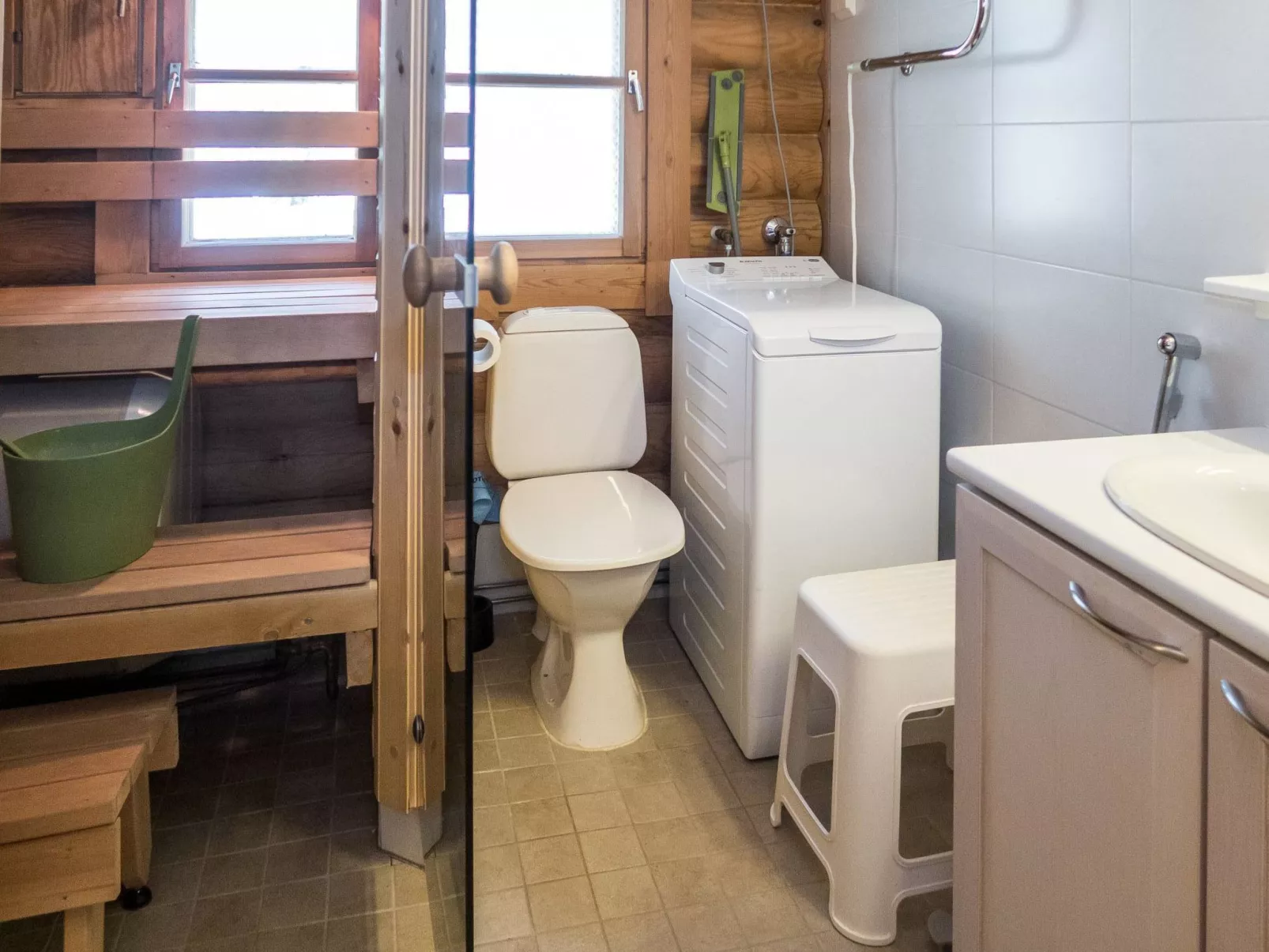 Ruka-kitkan kuukkeli-Binnen