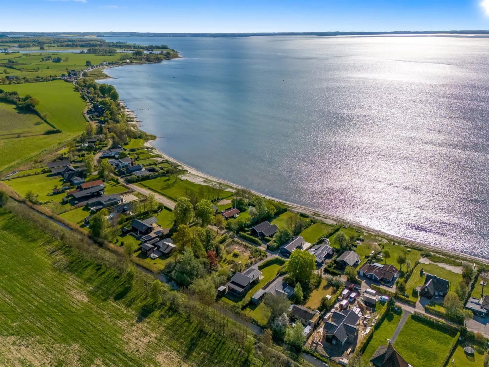 "Ørn" - 5m from the sea-Buiten