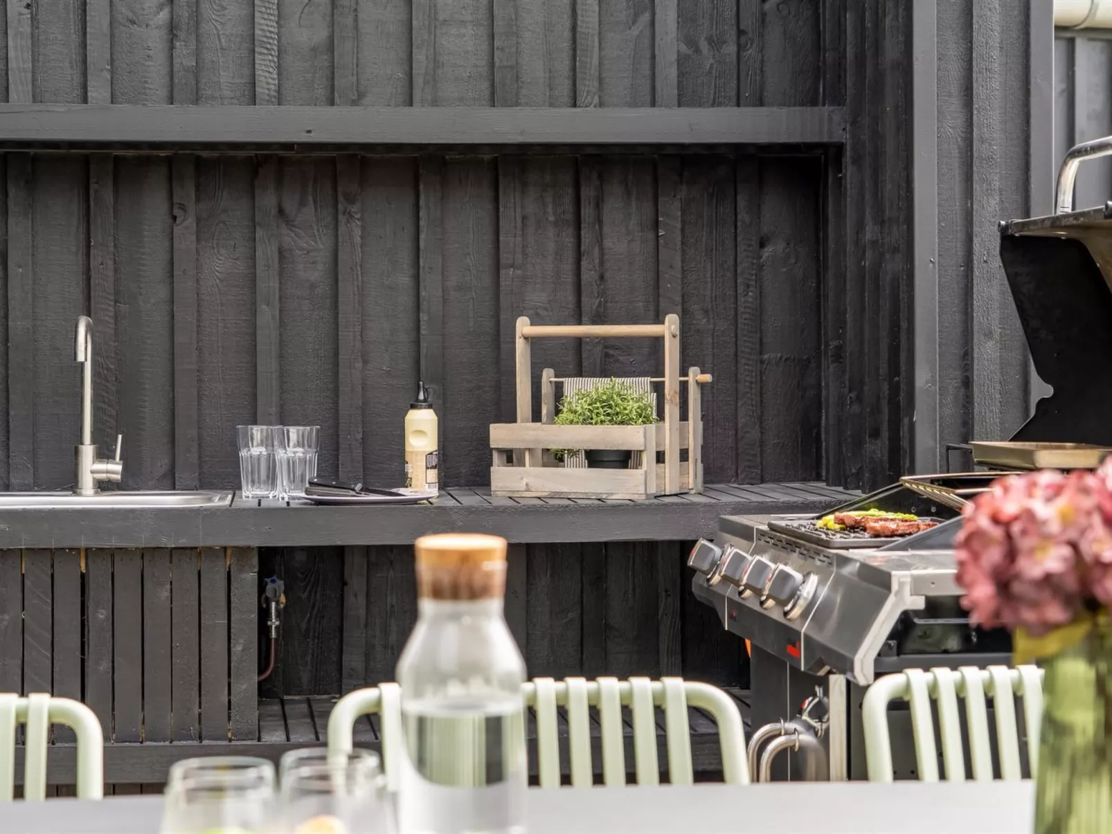 "Tessa" - 500m from the sea-Buiten