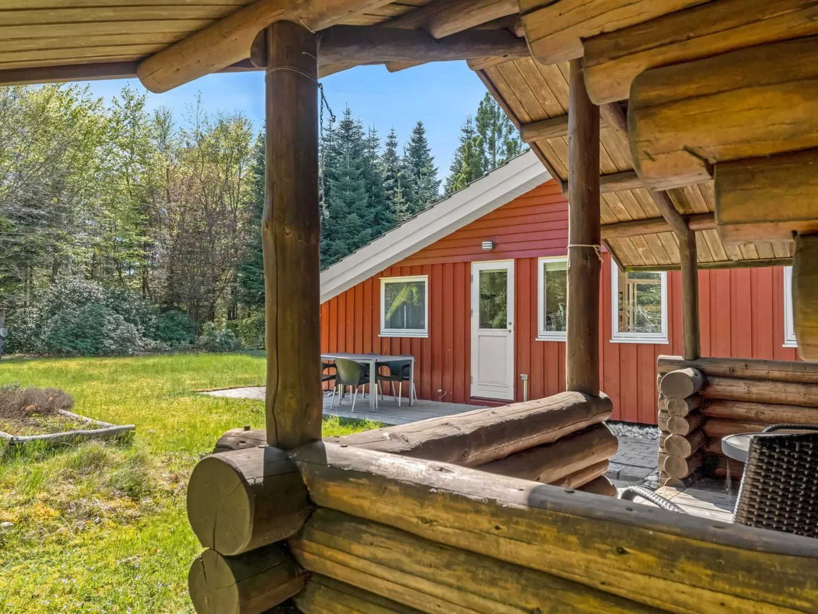 "Atti" - 500m to the fjord-Buiten