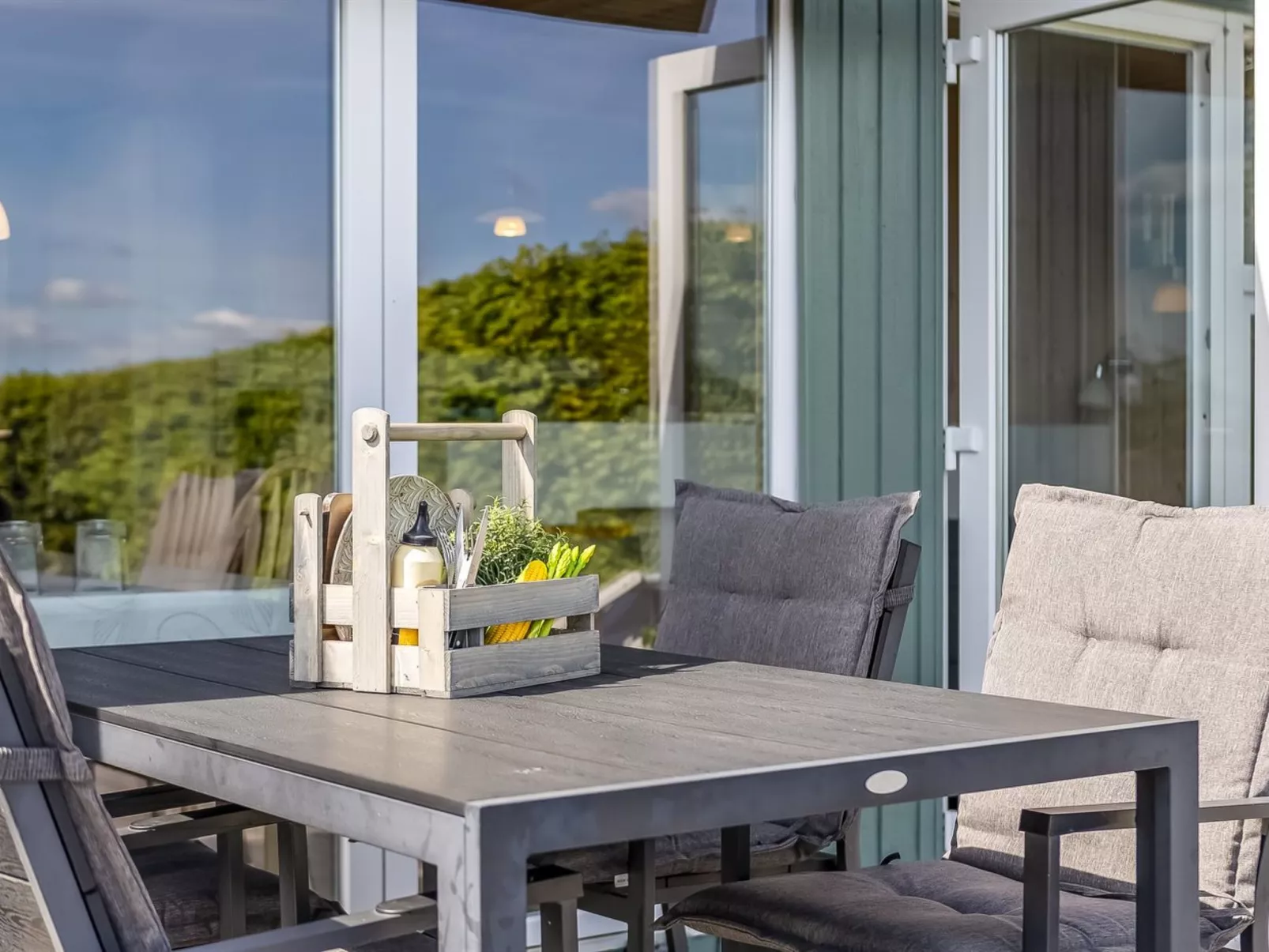 "Egonie" - 100m from the sea-Buiten