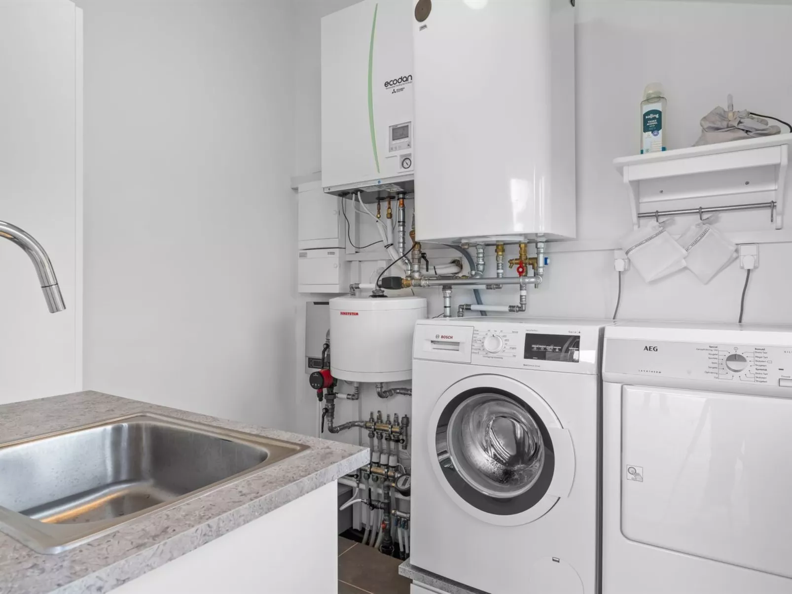 "Aliana" - 300m from the sea-Binnen