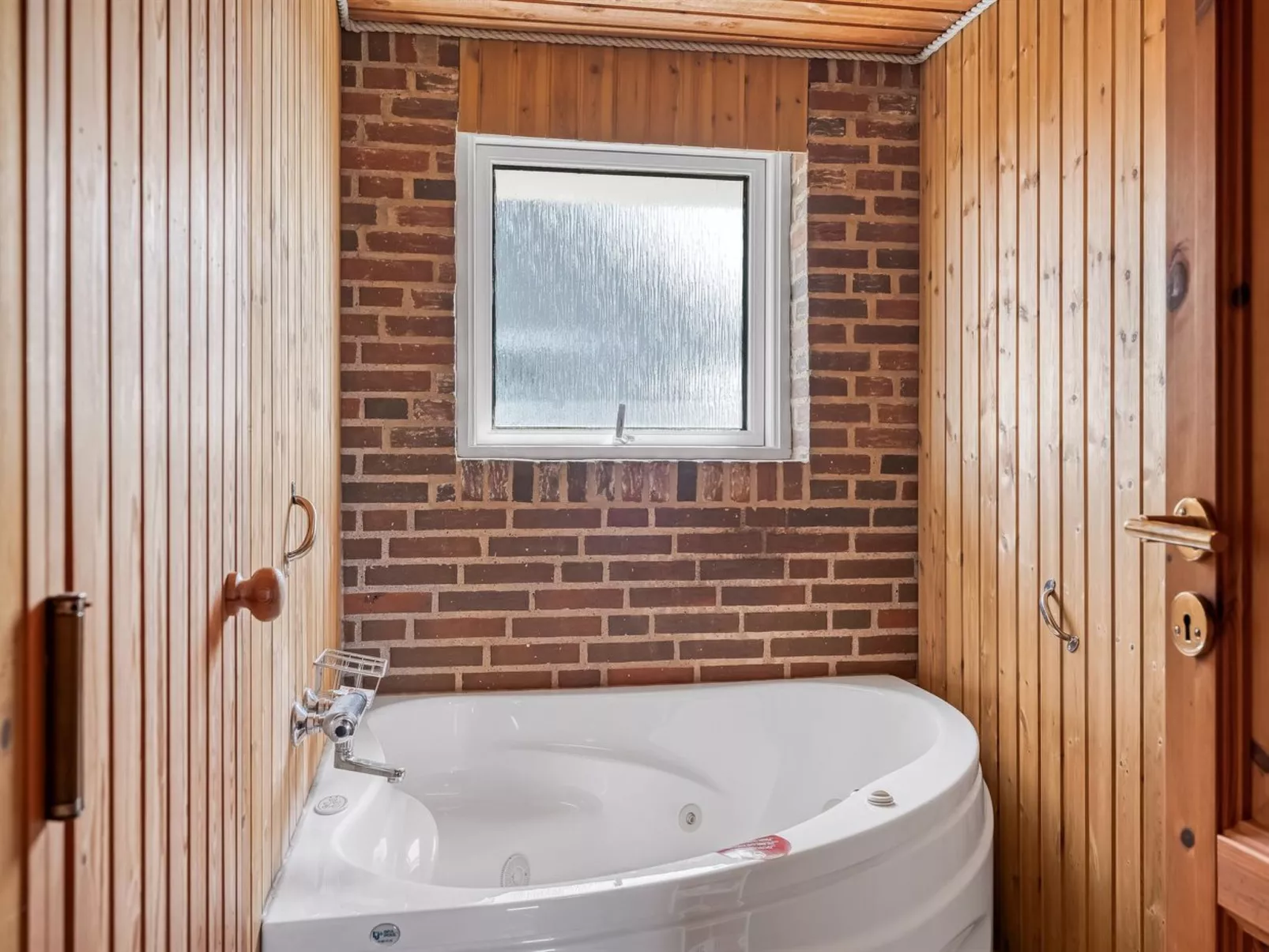 "Ava" - 350m from the sea-Binnen