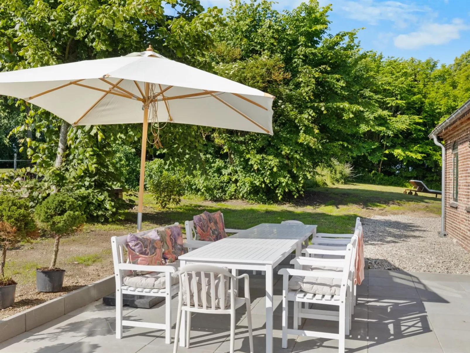 "Brun" - 1.5km from the sea-Buiten