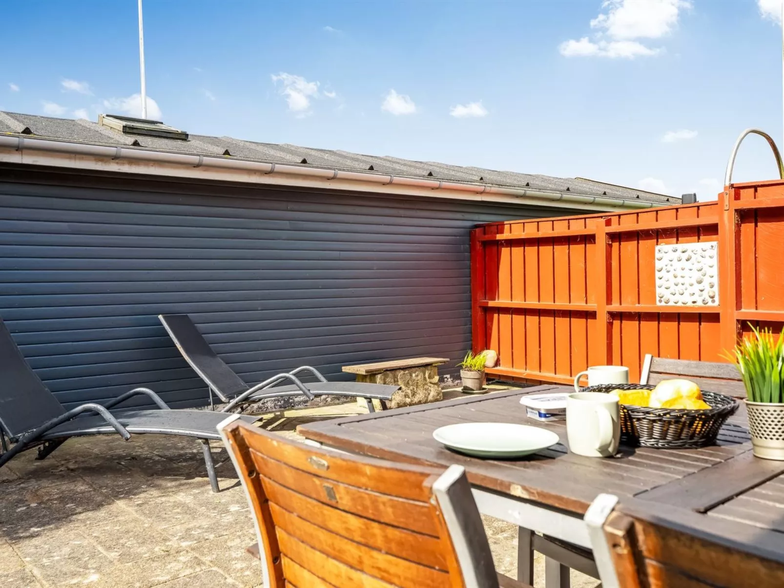 "Blia" - 120m to the fjord-Buiten