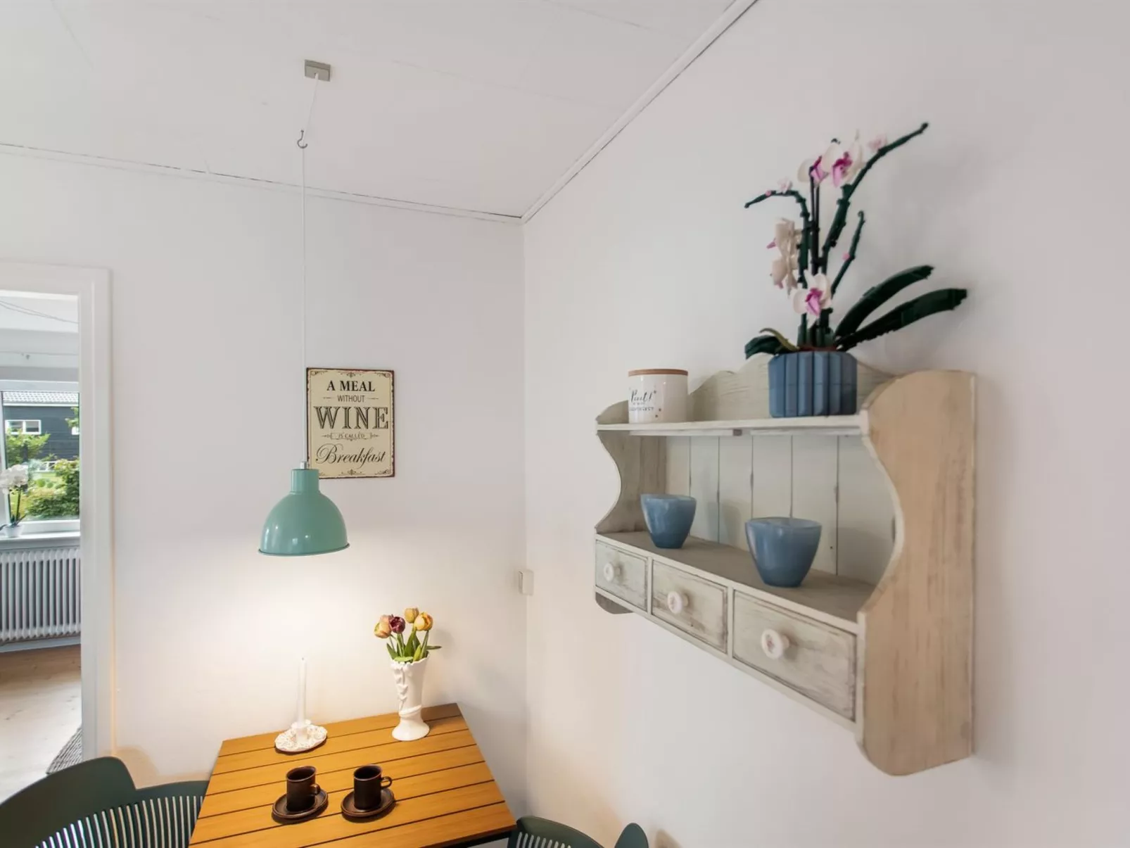 "Kirsi" -  from the sea-Binnen