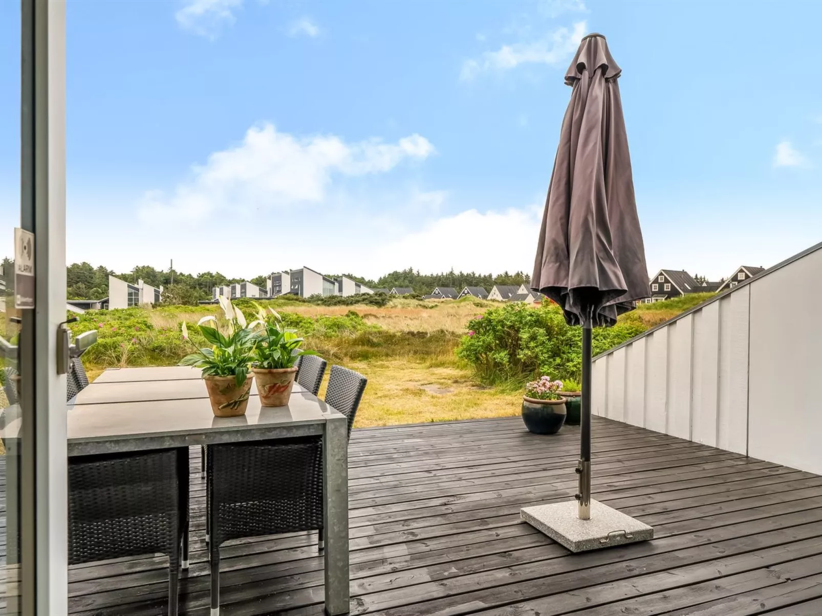 "Nis" - 900m from the sea-Buiten