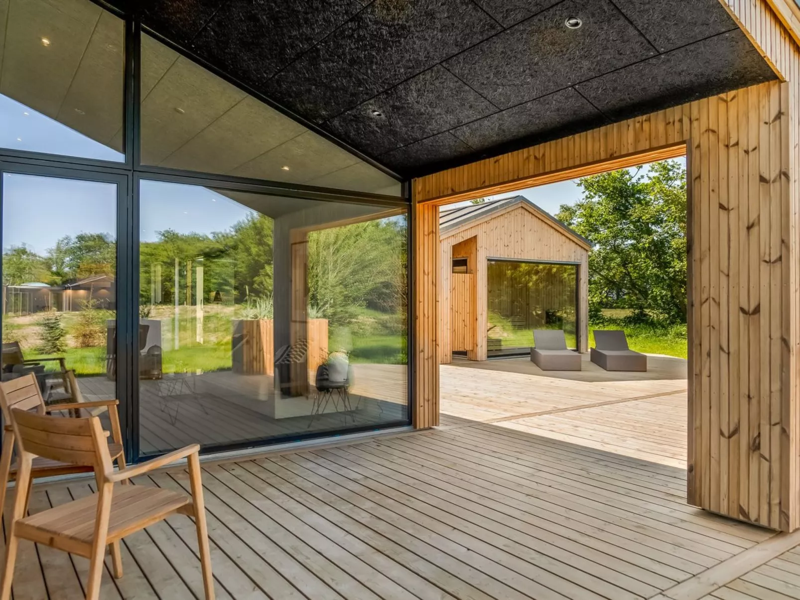 "Silja" - 900m from the sea-Buiten