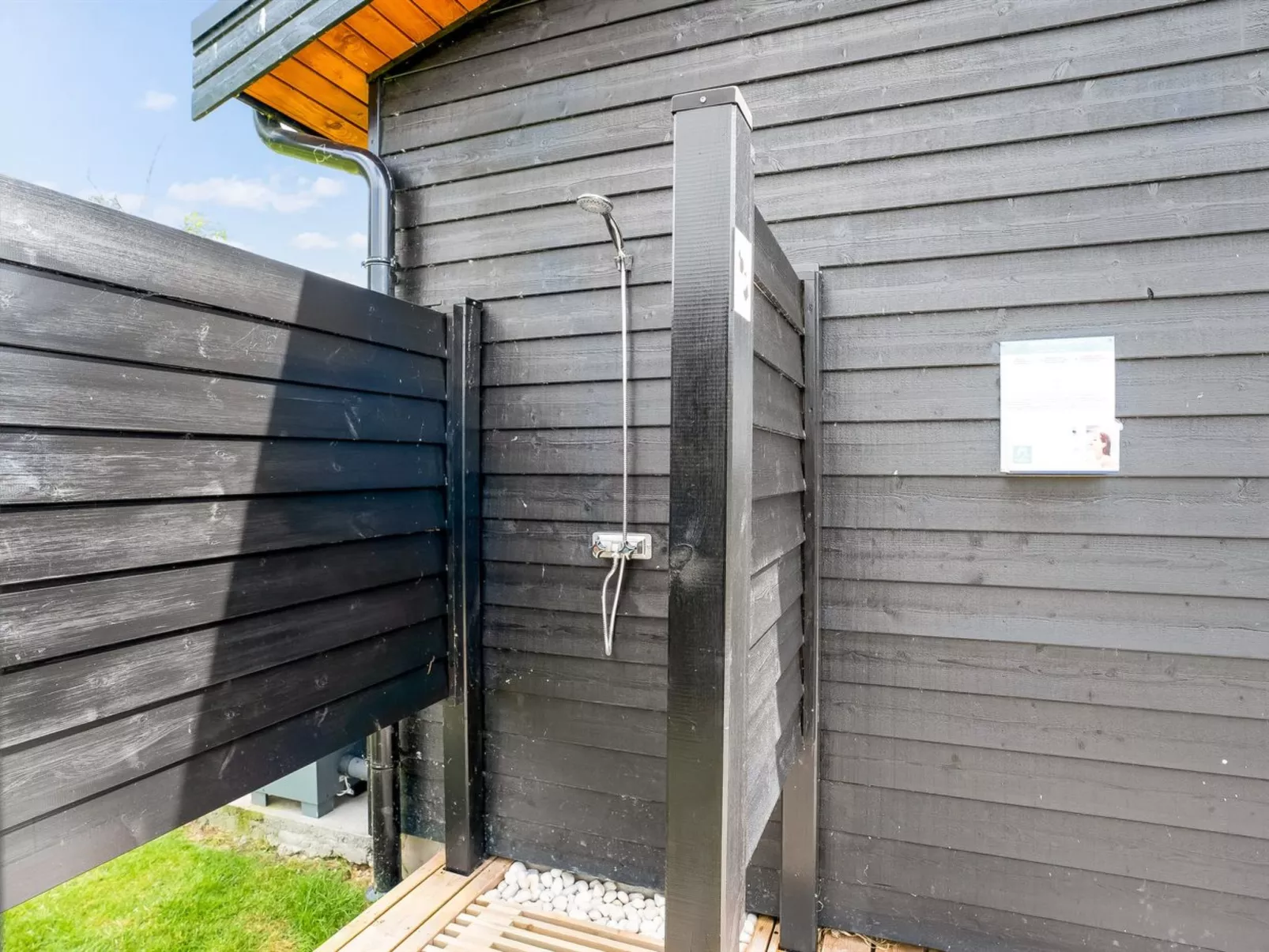 "Apelone" - 900m from the sea-Buiten