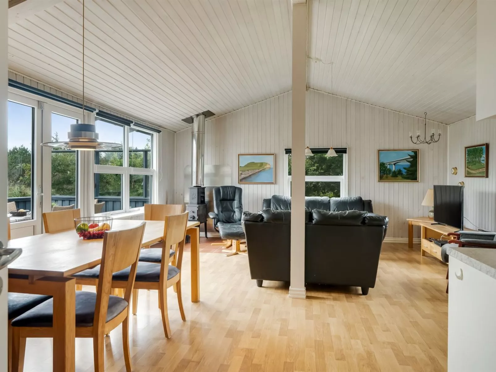 "Claudine" - 700m from the sea-Binnen