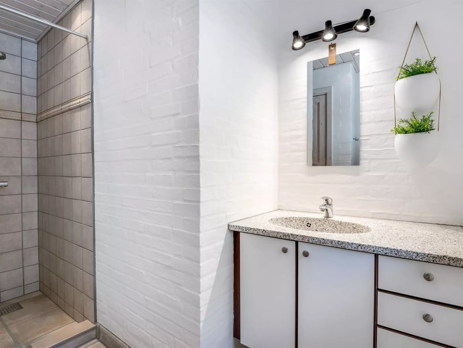 "Lillebror" - 12km from the sea-Binnen