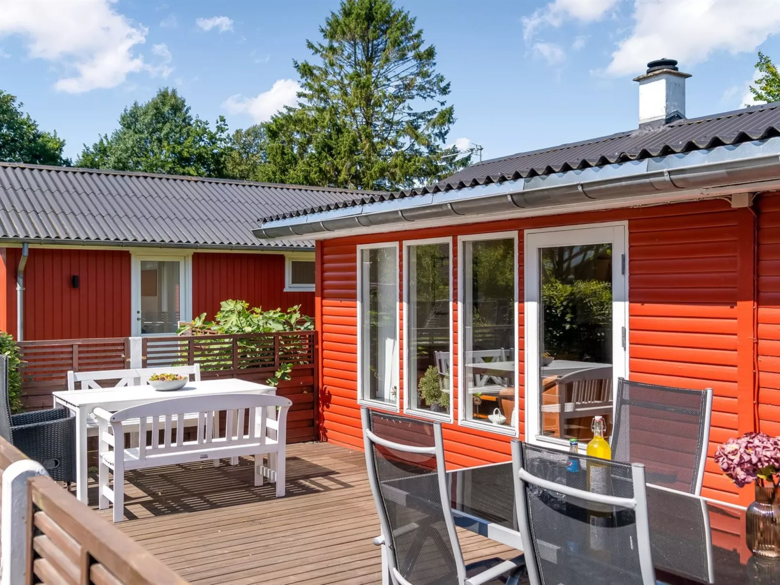 "Sallie" - 500m to the fjord-Buiten