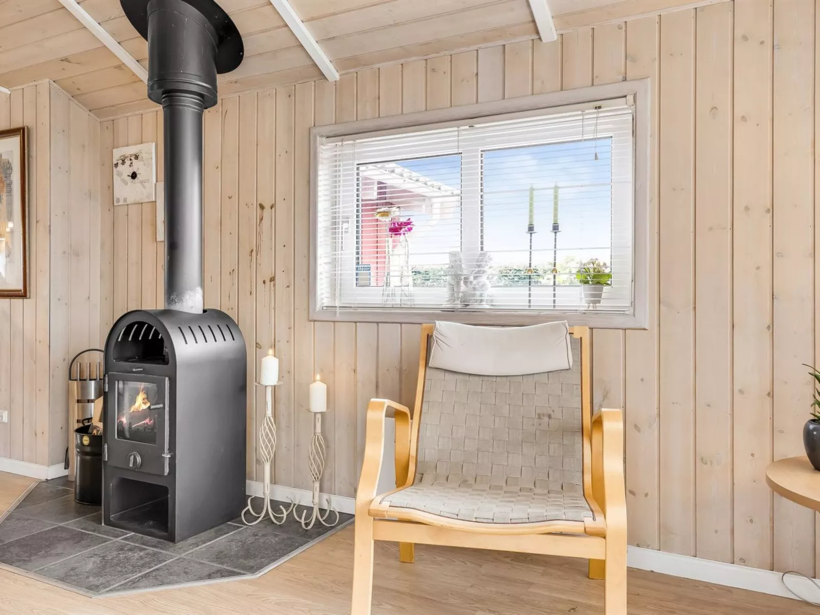 "Trifun" - 300m from the sea-Binnen