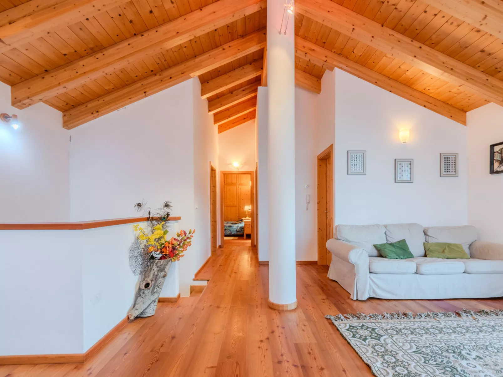 Picchio Primavera-Binnen