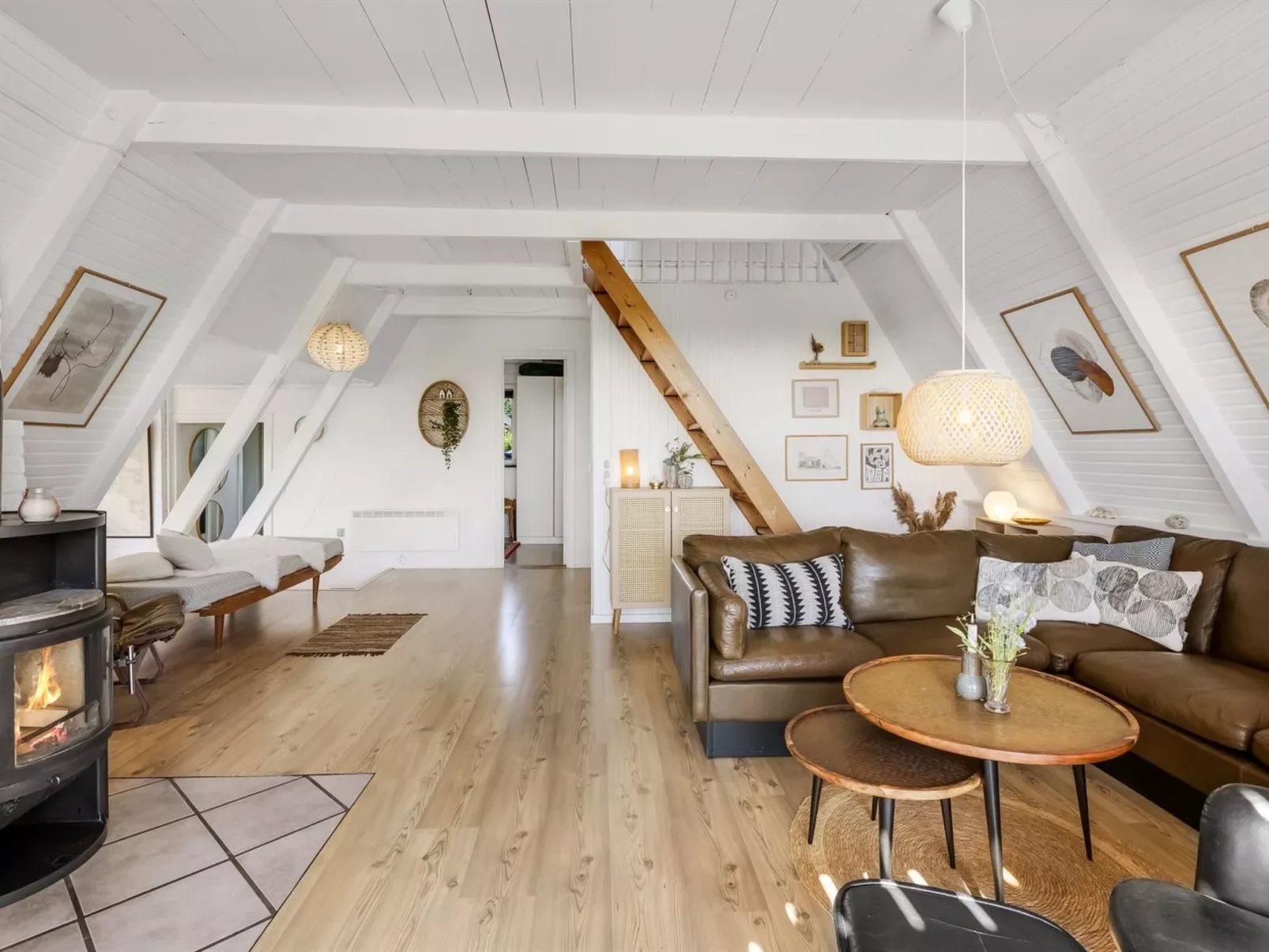 "Murtuz" - 50m from the sea-Binnen