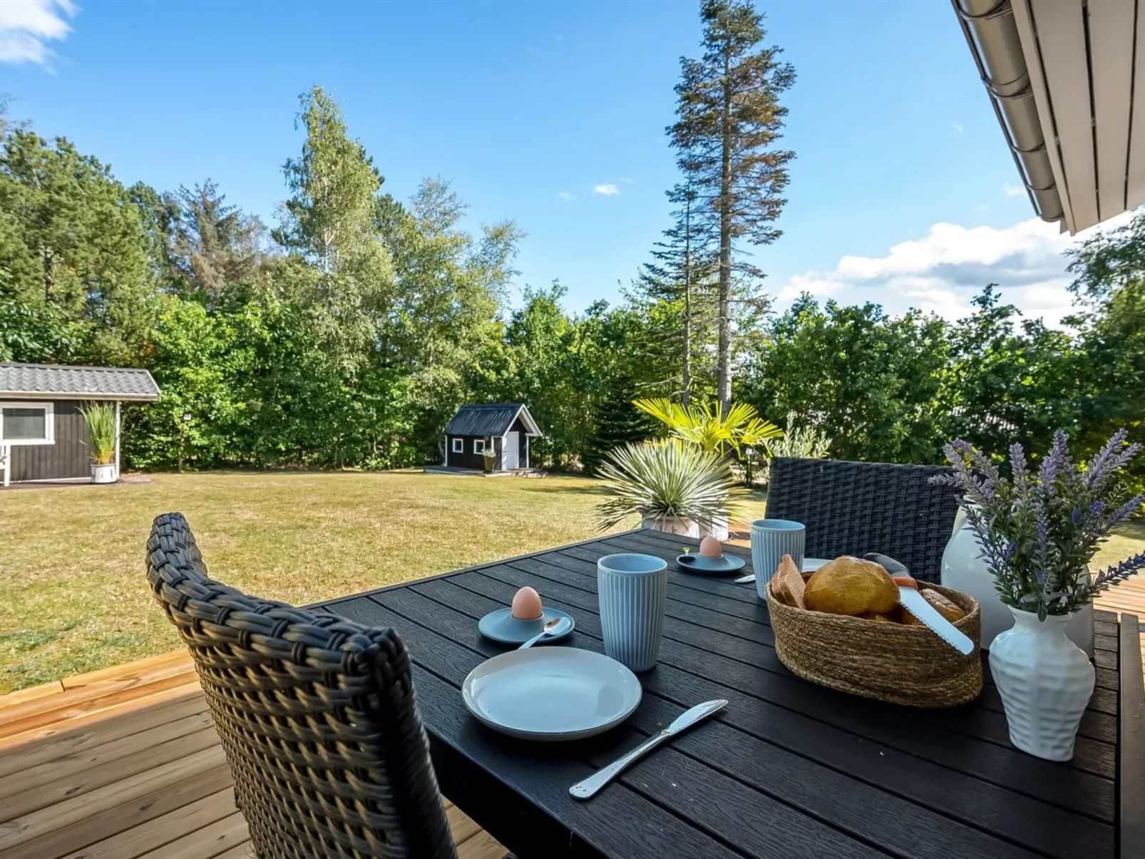 "Lillebror" - 7km from the sea-Buiten