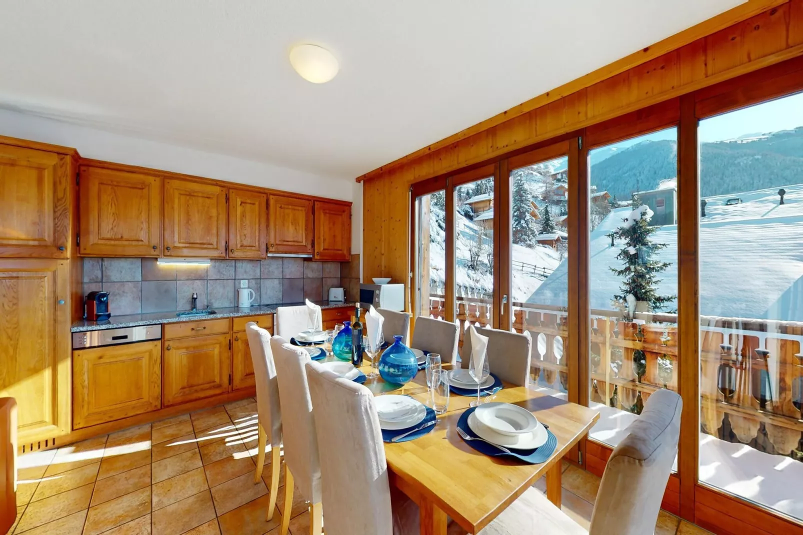 Balcons du Soleil Y2 211 - QUIET apartment 6 pers-Eetkamer