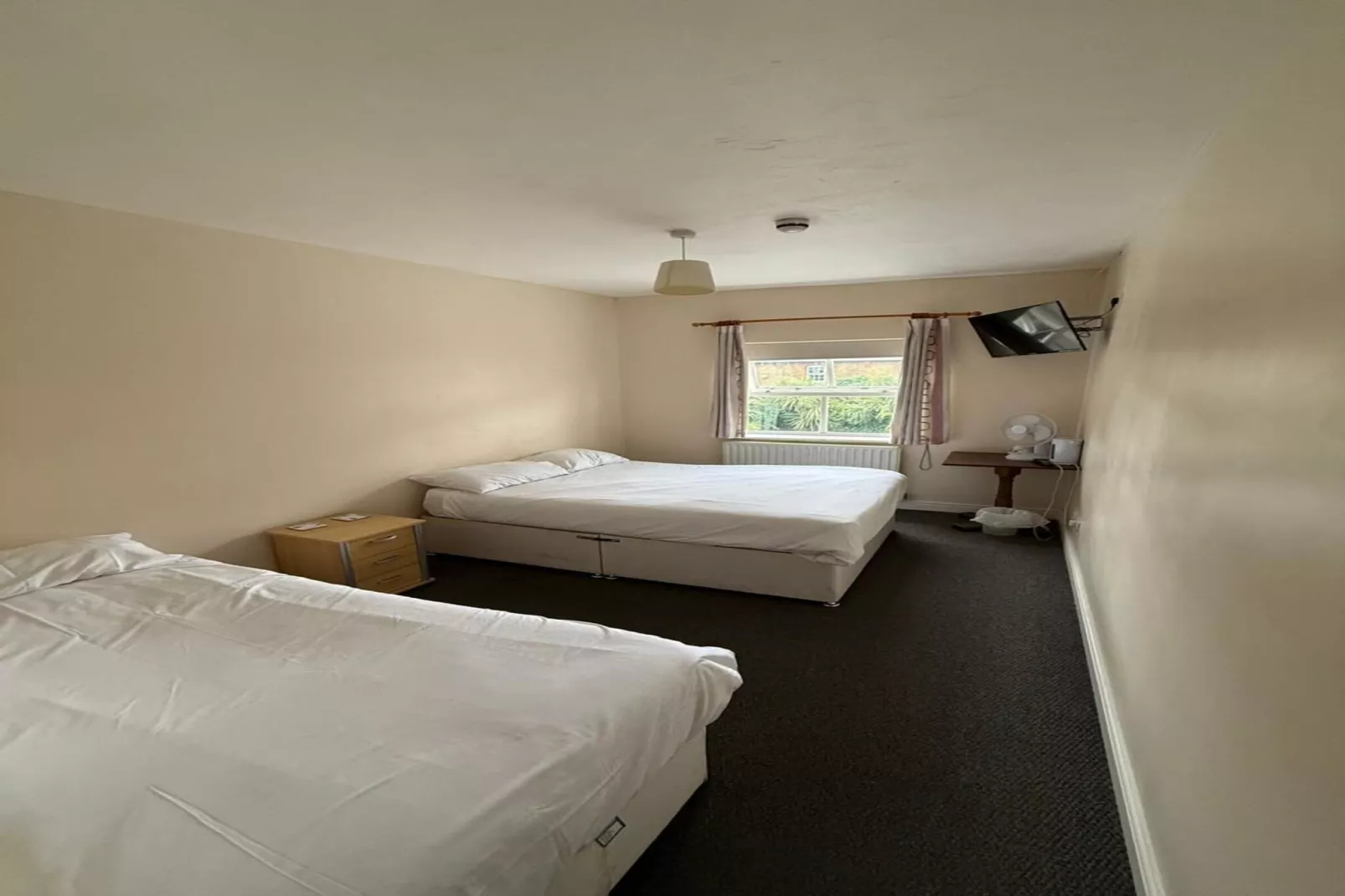 Standard Triple Room-Slaapkamer